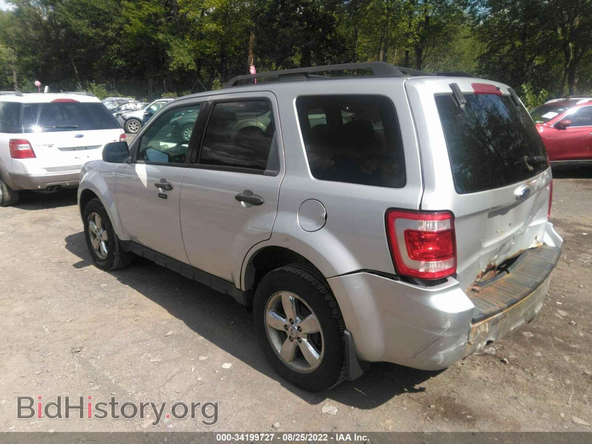 2009 FORD ESCAPE - VIN: 1FMCU93779KA14330 - Фото 3