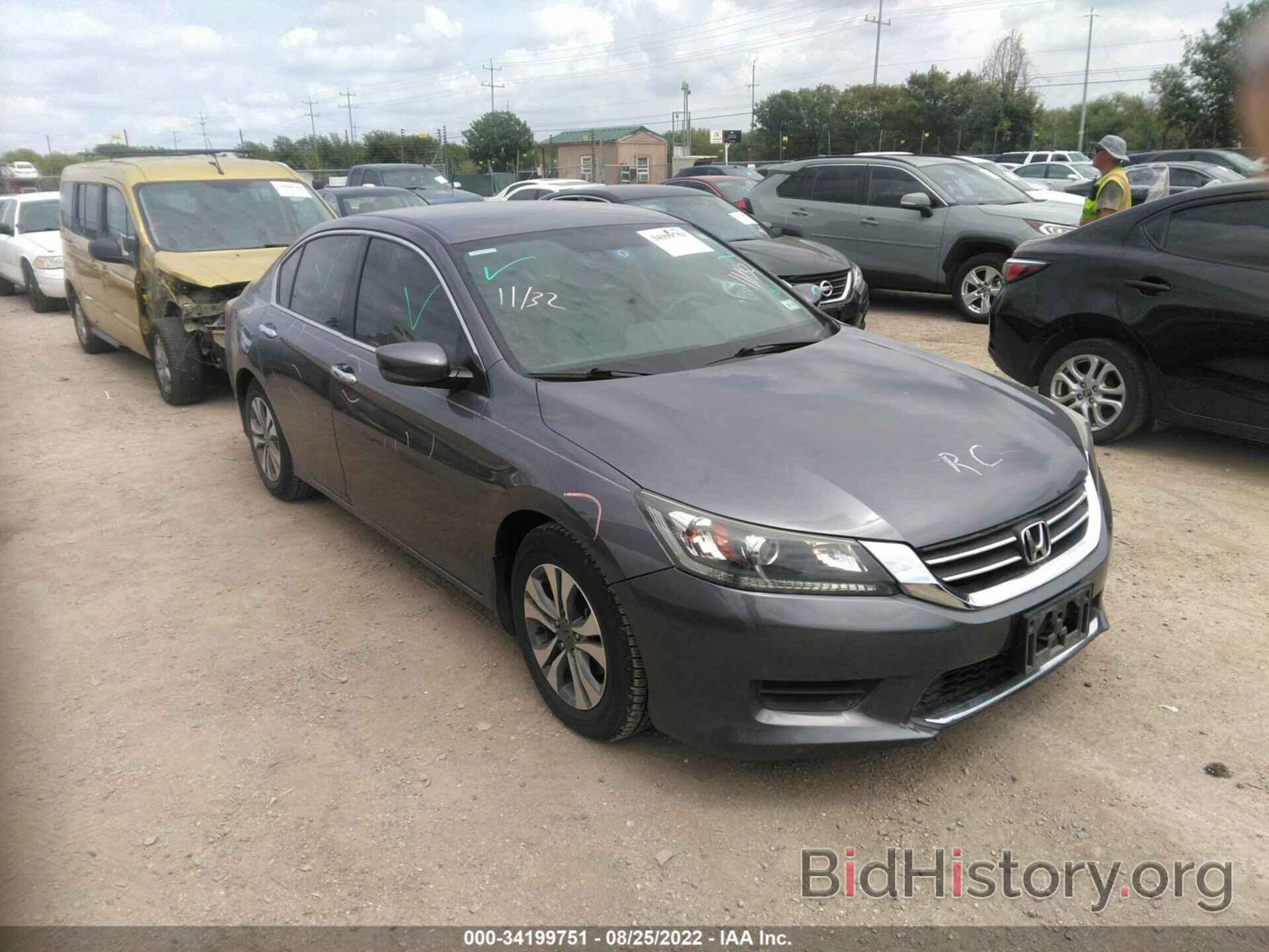 Photo 1HGCR2F35FA252489 - HONDA ACCORD SEDAN 2015