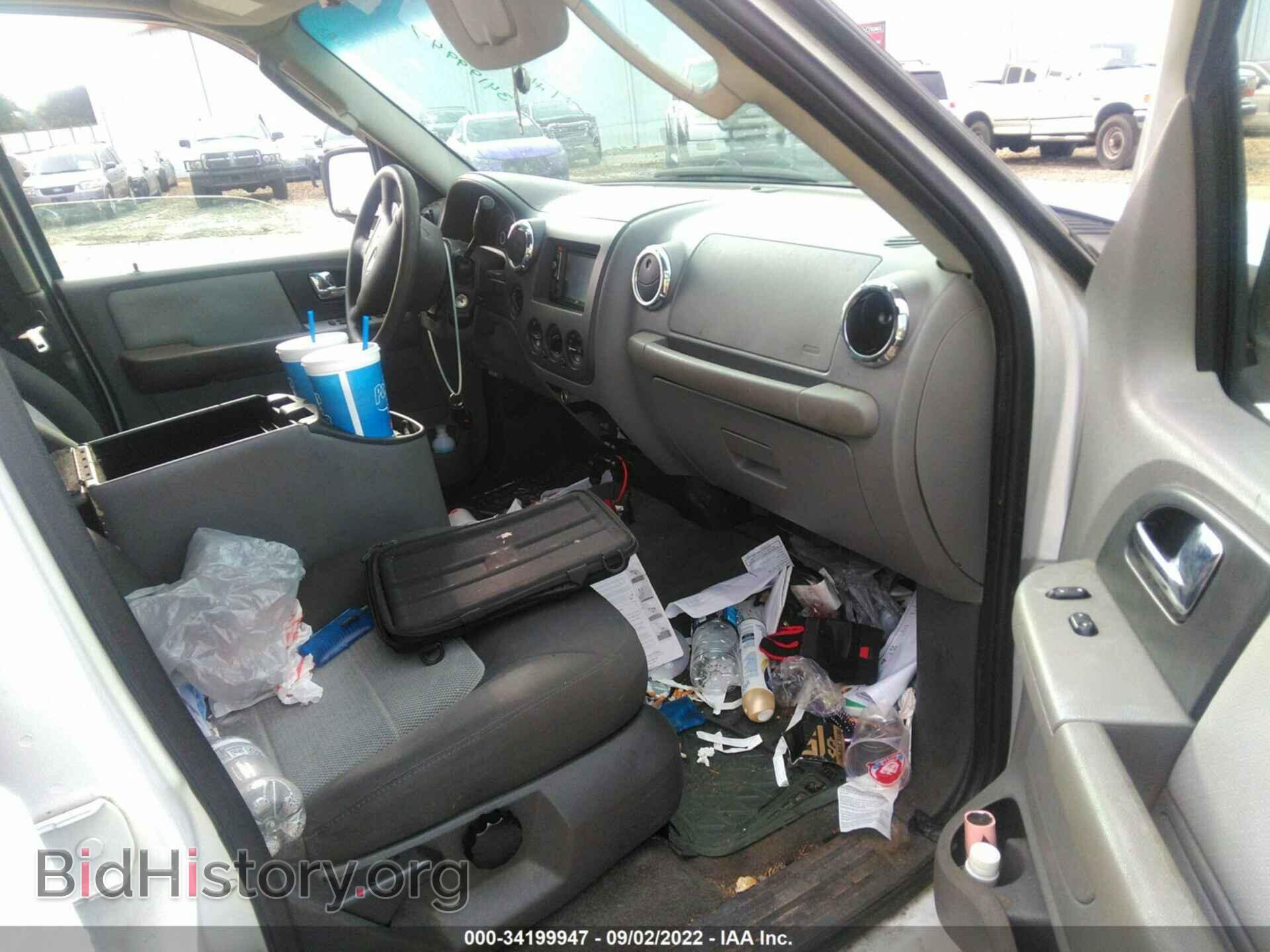 2006 FORD EXPEDITION - VIN: 1FMPU16576LA75390 - Фото 5