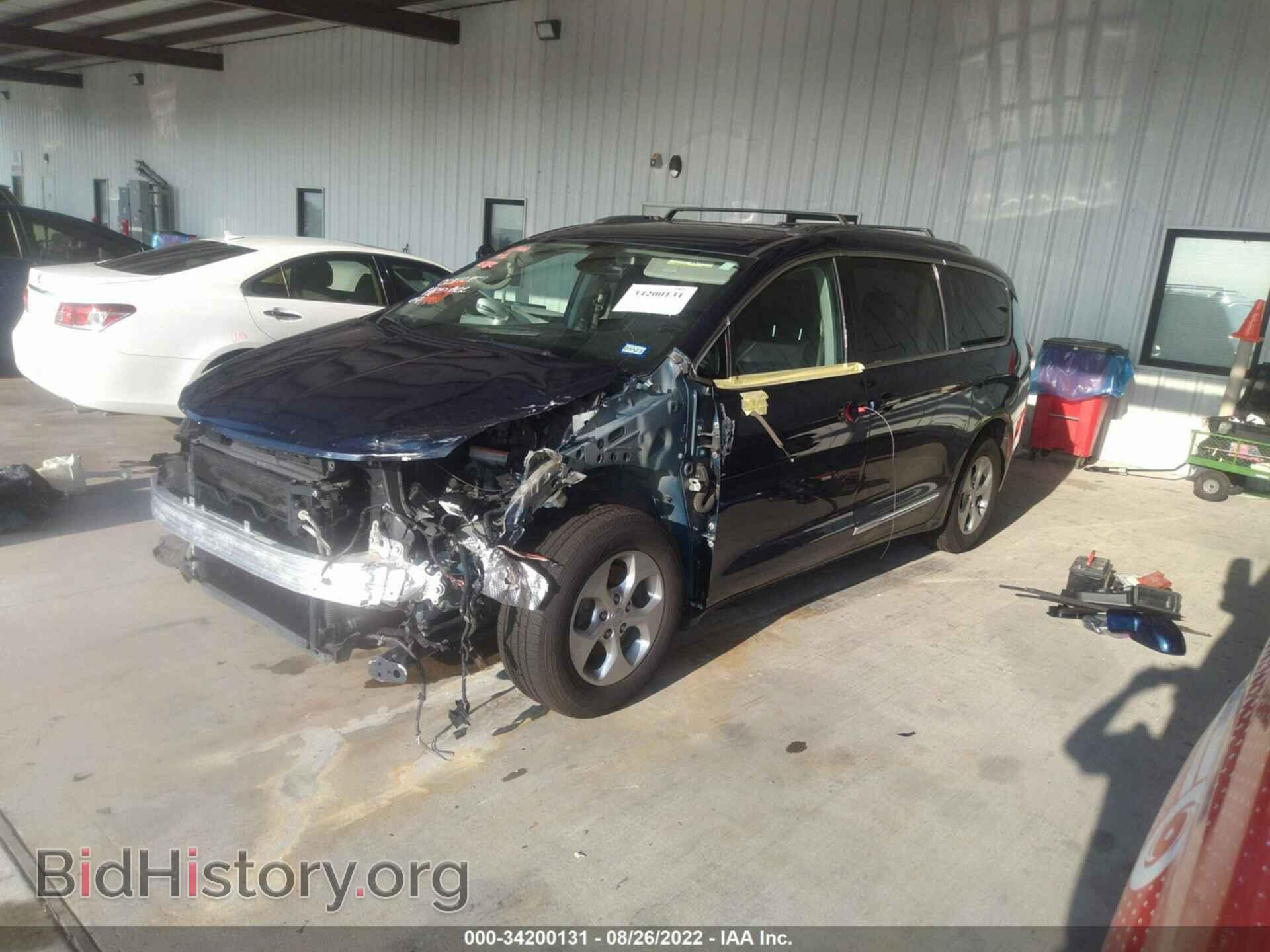 2017 CHRYSLER PACIFICA - VIN: 2C4RC1EG4HR572605 - Фото 2