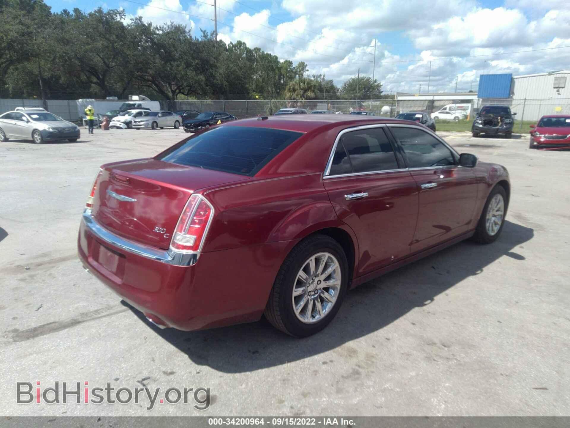 2014 CHRYSLER 300 - VIN: 2C3CCAET5EH109087 - Фото 4