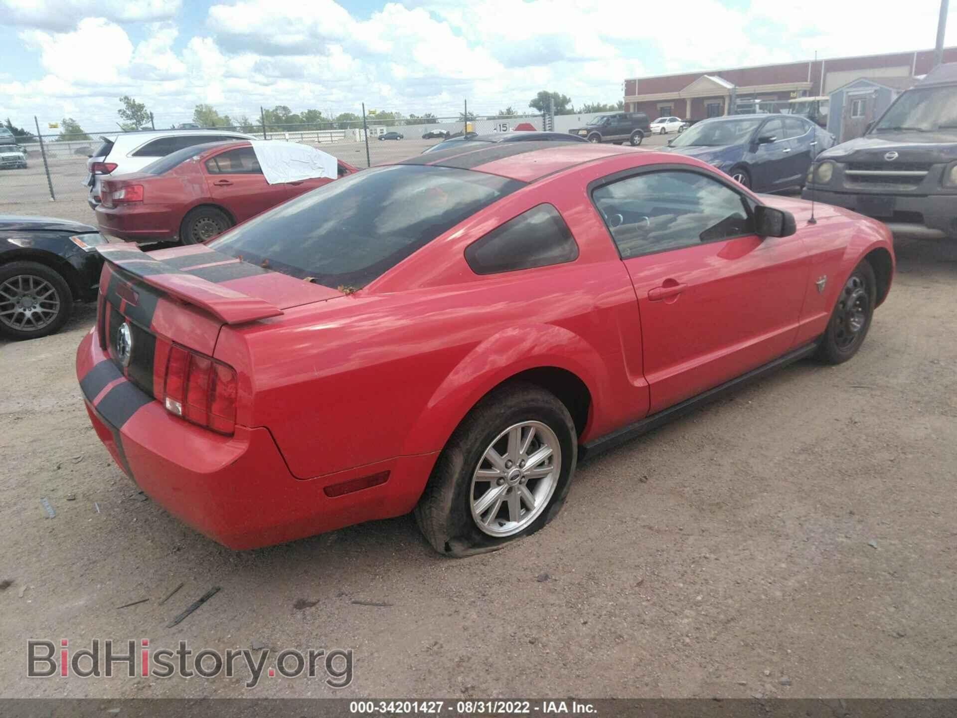 2009 FORD MUSTANG - VIN: 1ZVHT80N395110185 - Фото 4