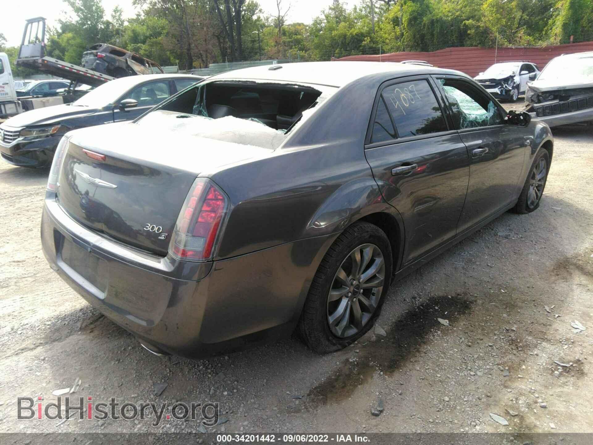 2014 CHRYSLER 300 - VIN: 2C3CCAGG6EH384287 - Фото 4