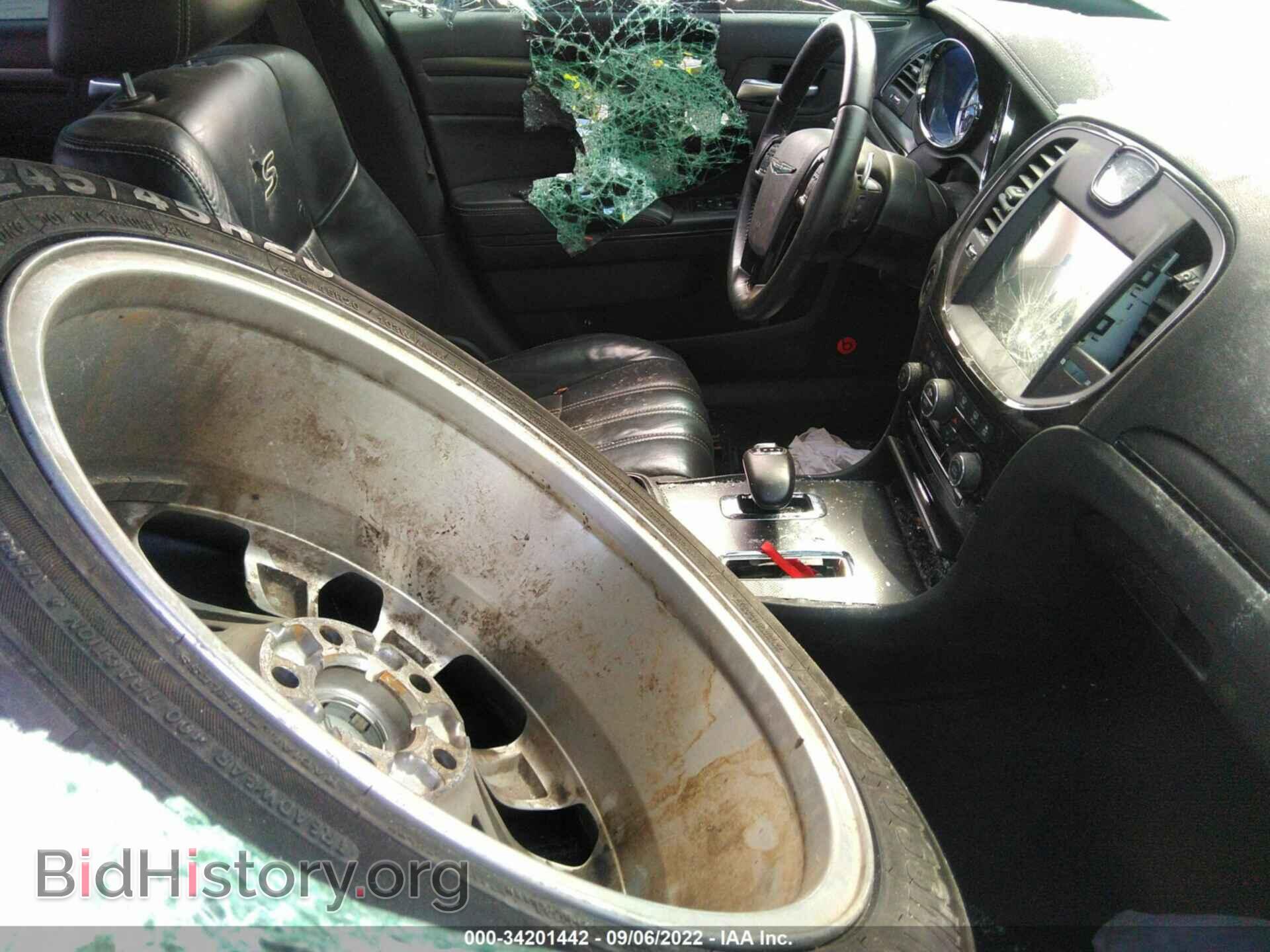 2014 CHRYSLER 300 - VIN: 2C3CCAGG6EH384287 - Фото 5