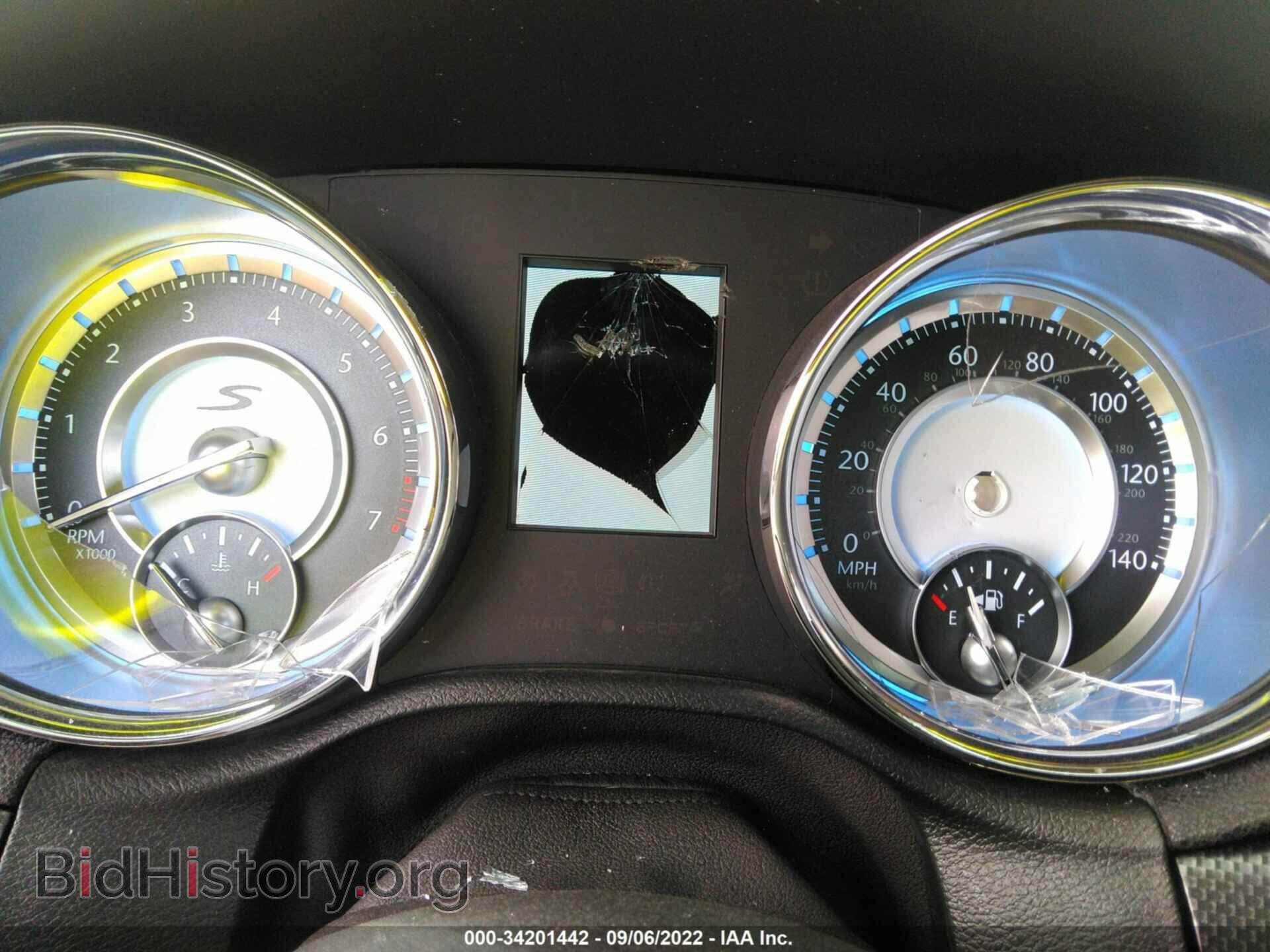 2014 CHRYSLER 300 - VIN: 2C3CCAGG6EH384287 - Фото 7