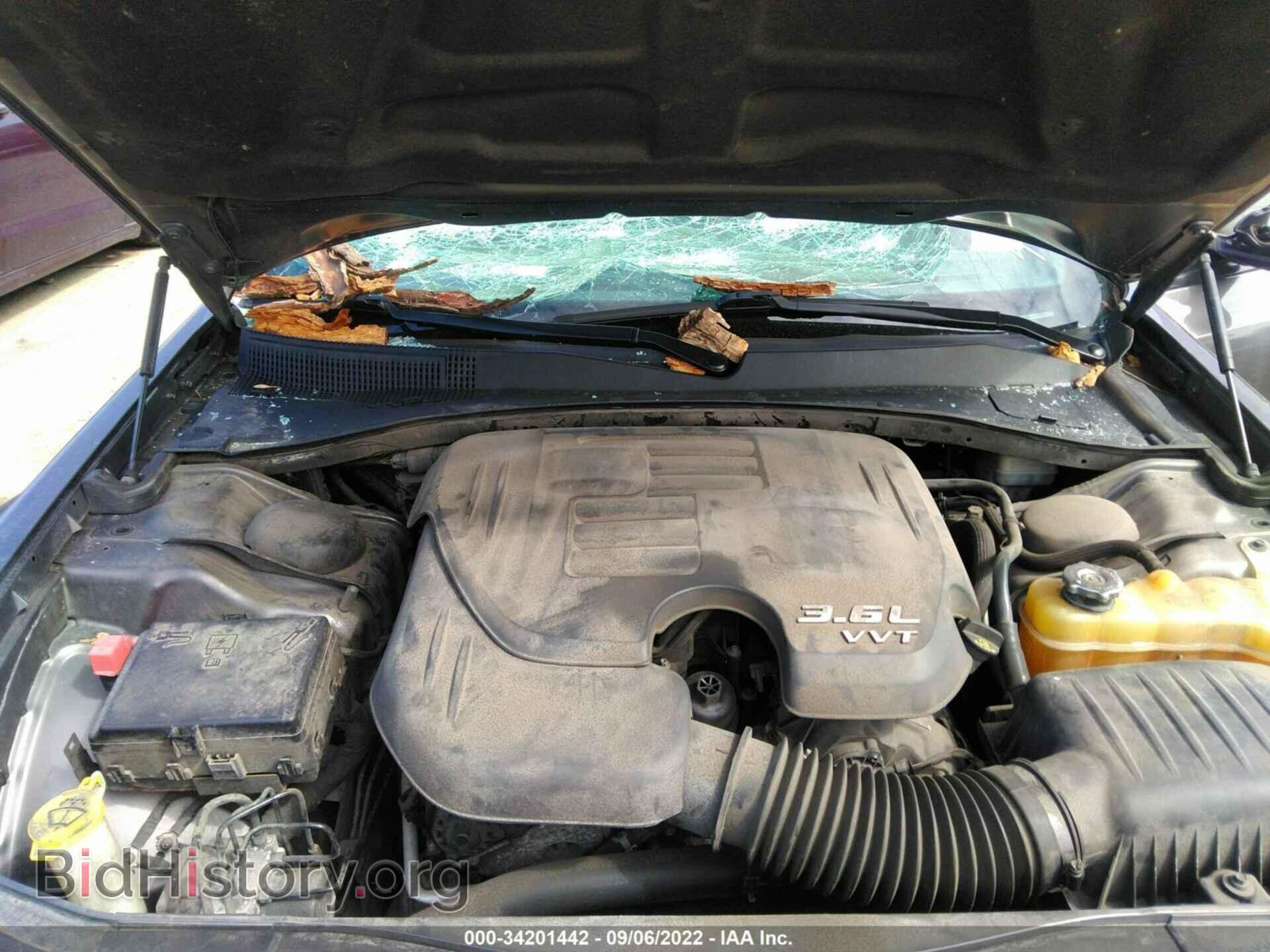 2014 CHRYSLER 300 - VIN: 2C3CCAGG6EH384287 - Фото 10