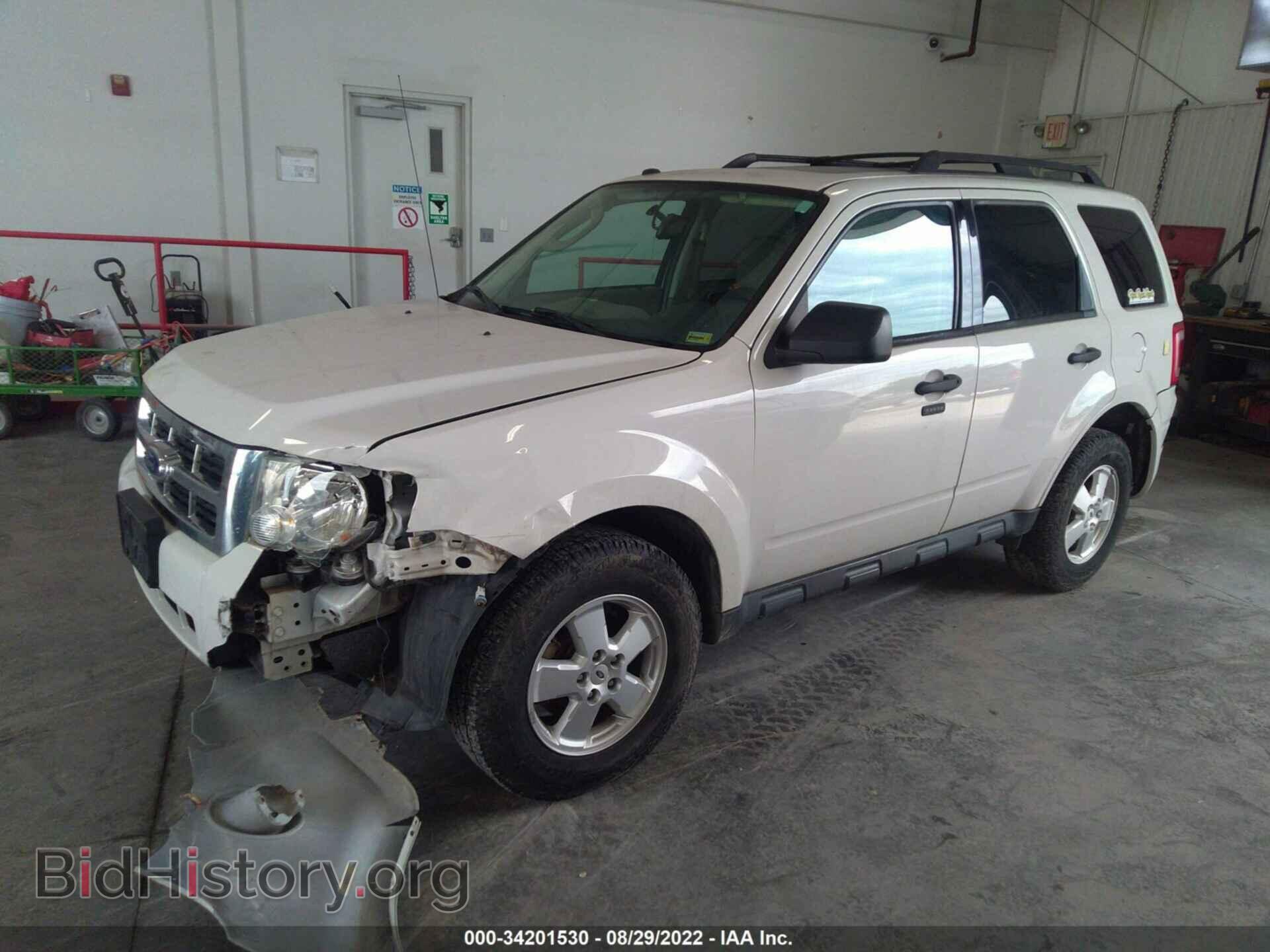 2012 FORD ESCAPE - VIN: 1FMCU0DG1CKA83984 - Фото 2