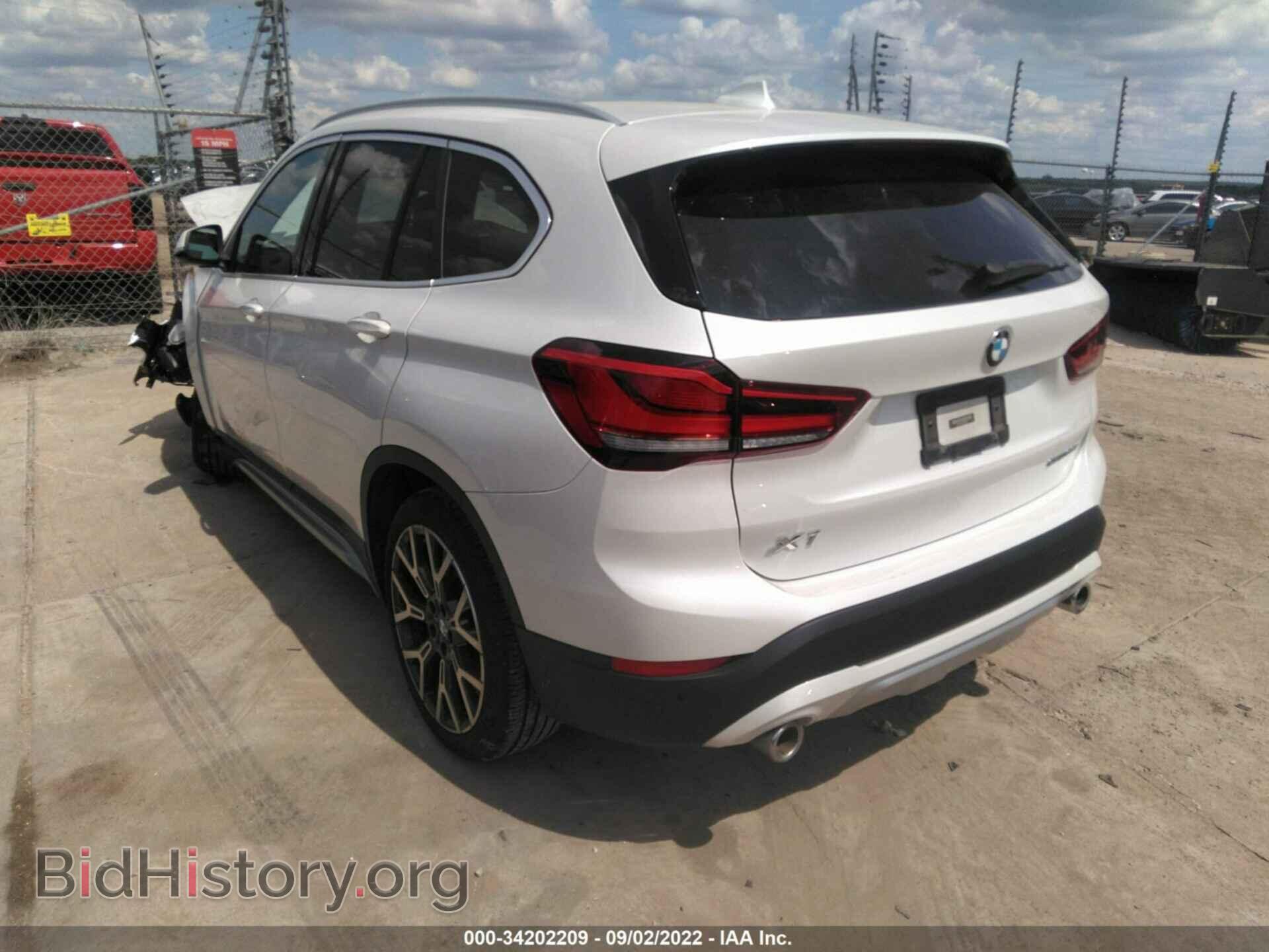 2021 BMW X1 - VIN: WBXJG7C07M5S67653 - Фото 3