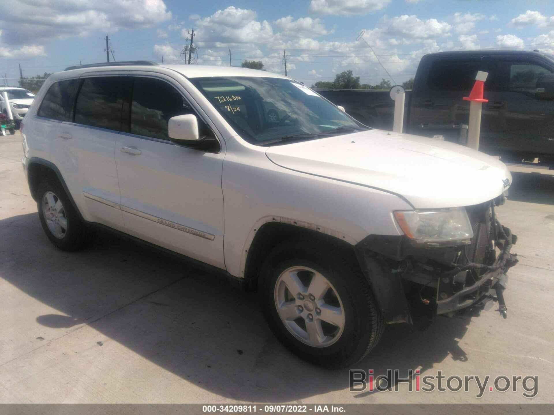 Photo 1J4RS4GG5BC557025 - JEEP GRAND CHEROKEE 2011