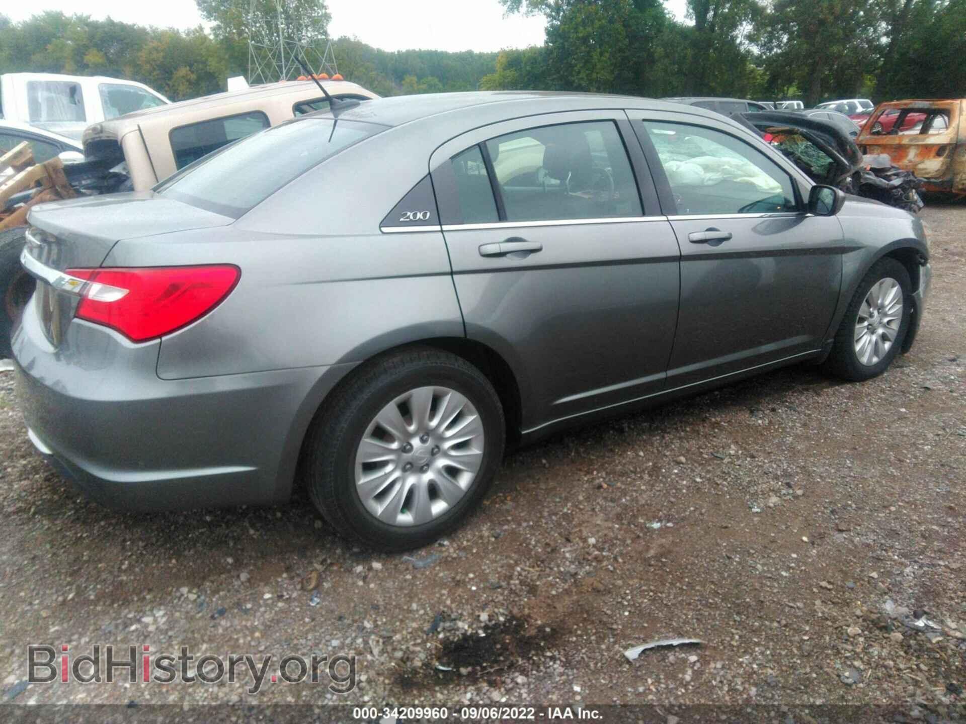 2013 CHRYSLER 200 - VIN: 1C3CCBAB5DN642081 - Фото 4