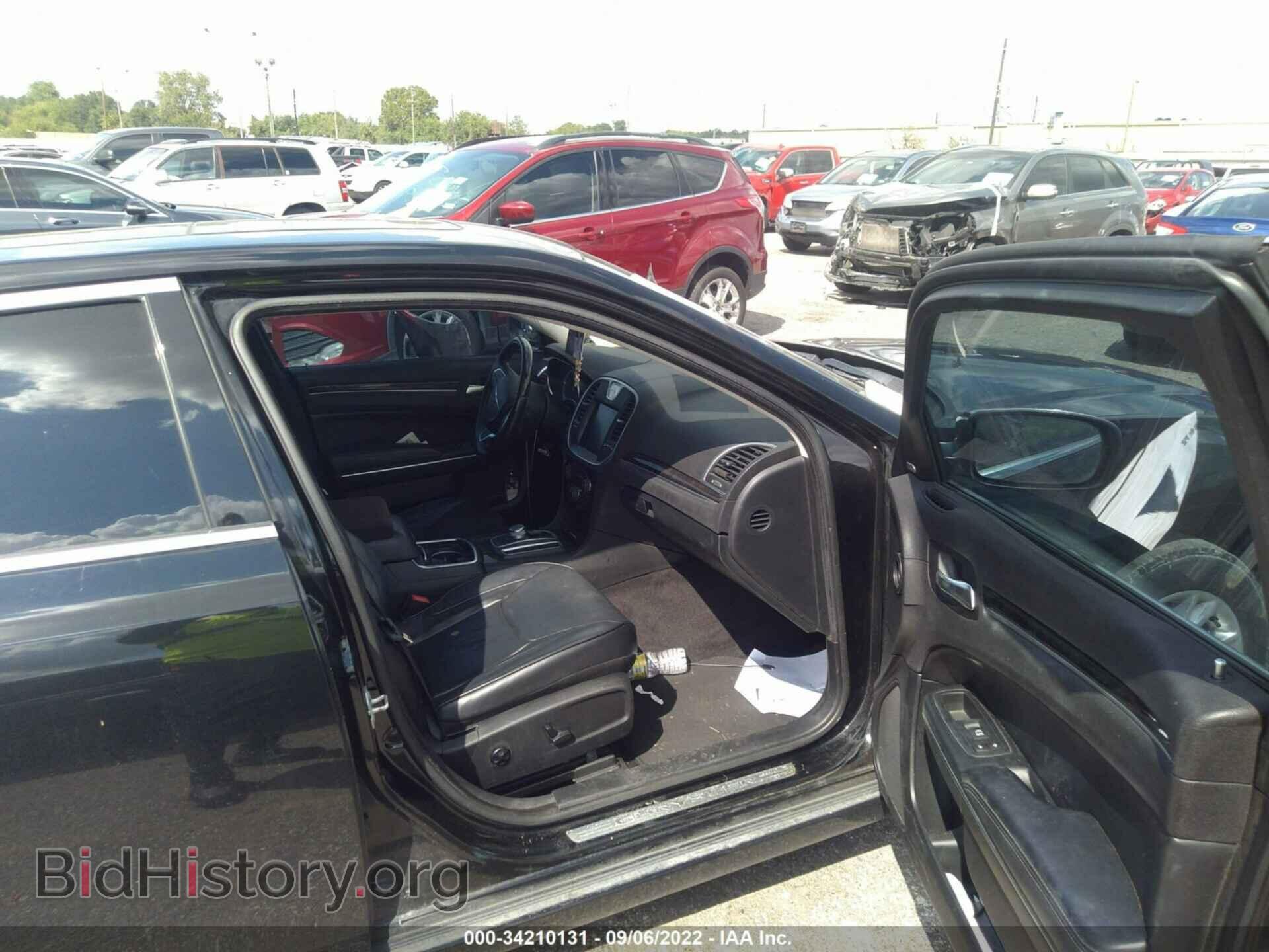 2016 CHRYSLER 300 - VIN: 2C3CCAEG8GH181701 - Фото 5