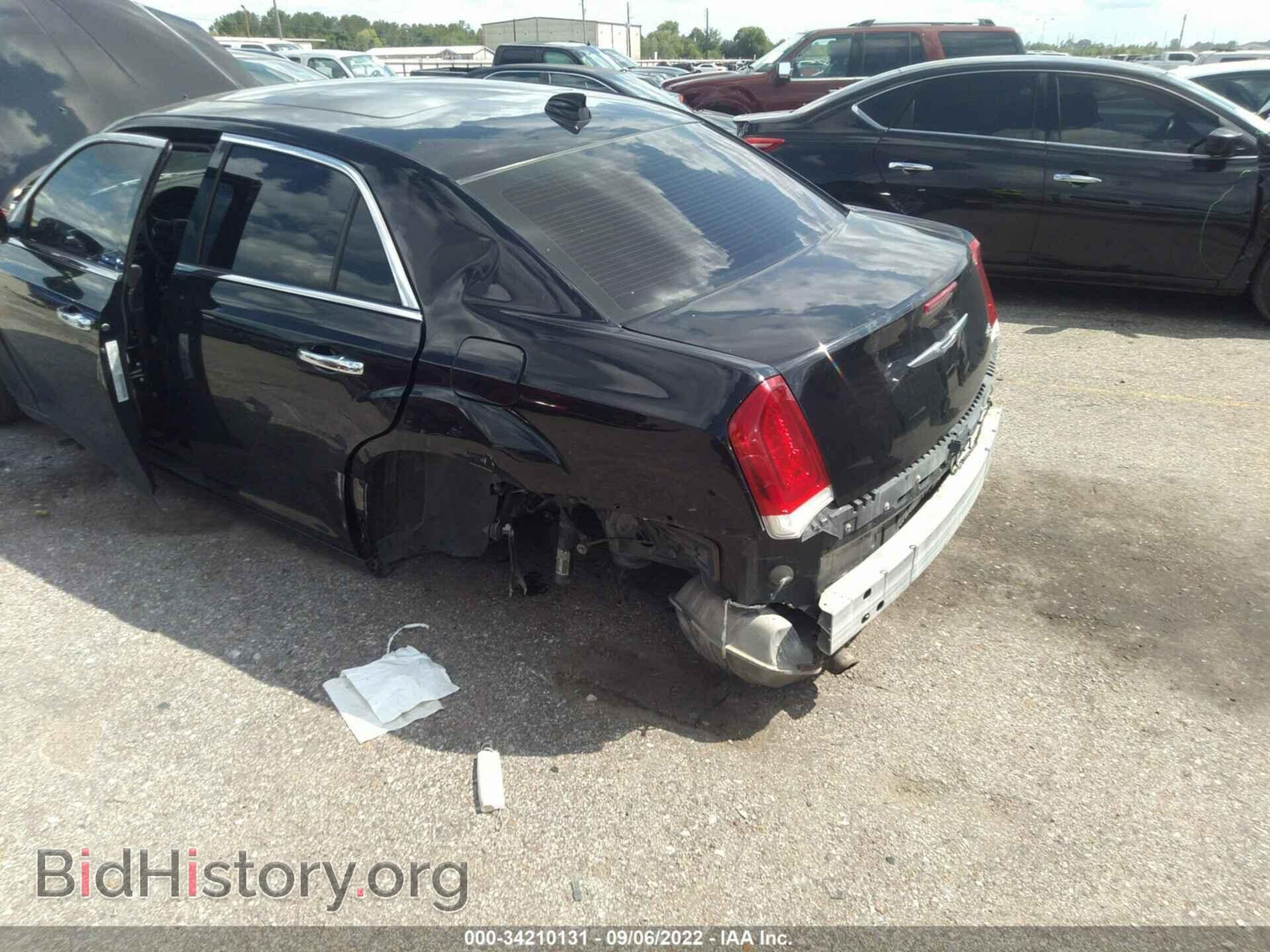 2016 CHRYSLER 300 - VIN: 2C3CCAEG8GH181701 - Фото 6