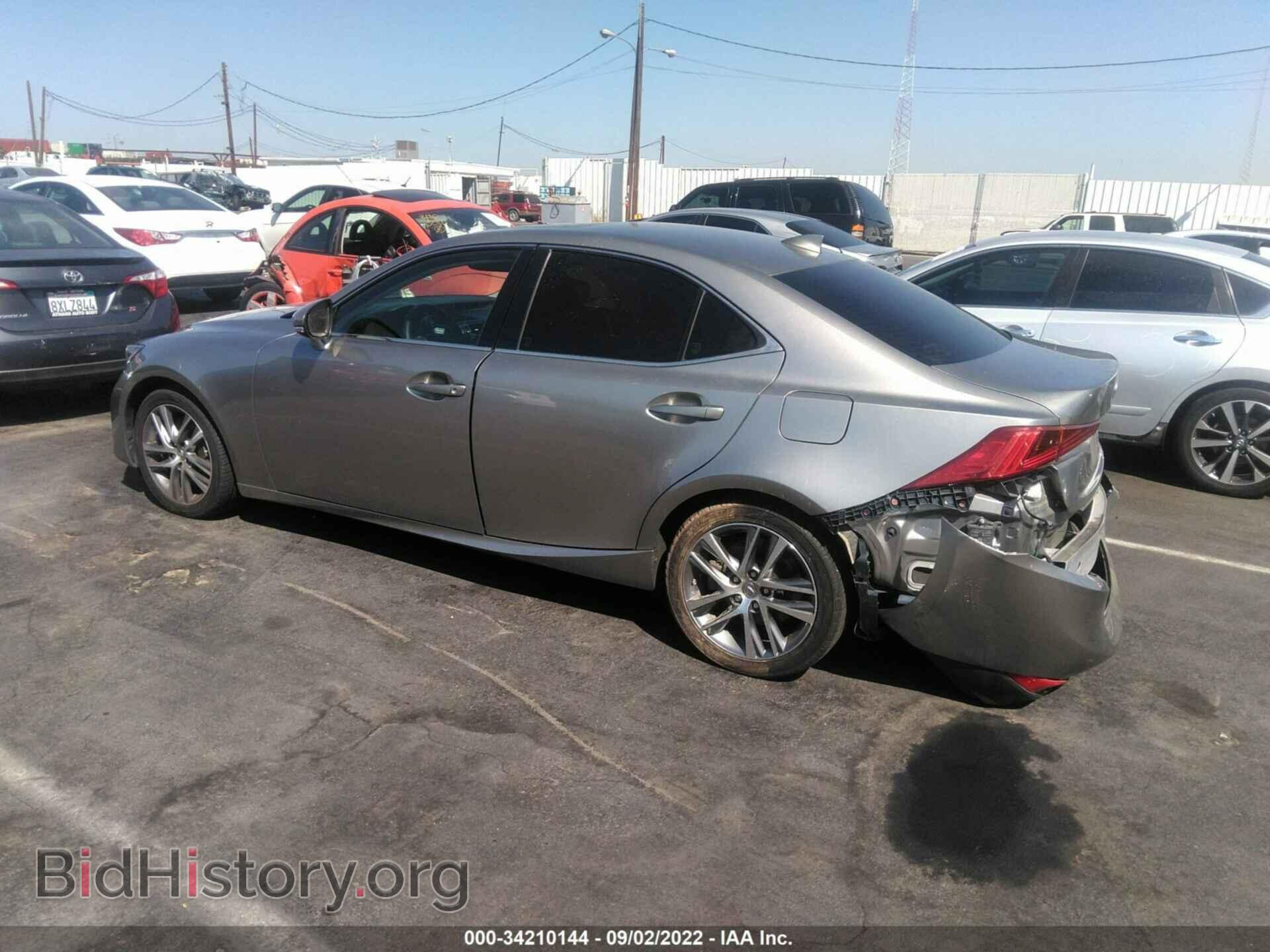 2019 LEXUS IS - VIN: JTHBA1D24K5092922 - Фото 3