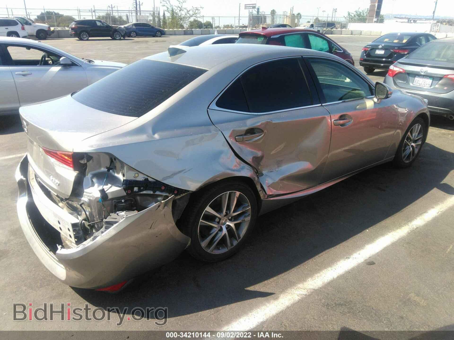 2019 LEXUS IS - VIN: JTHBA1D24K5092922 - Фото 4
