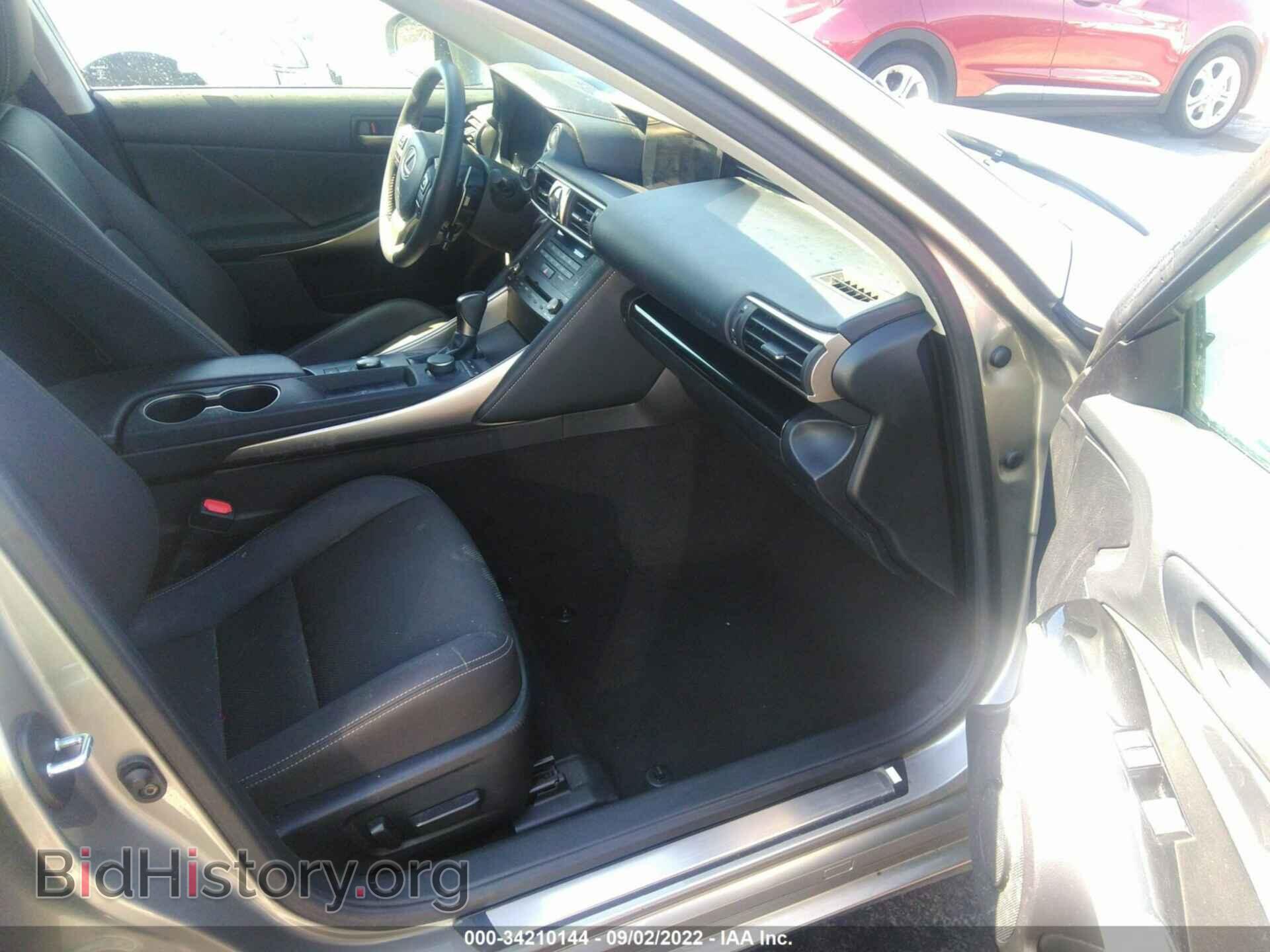2019 LEXUS IS - VIN: JTHBA1D24K5092922 - Фото 5