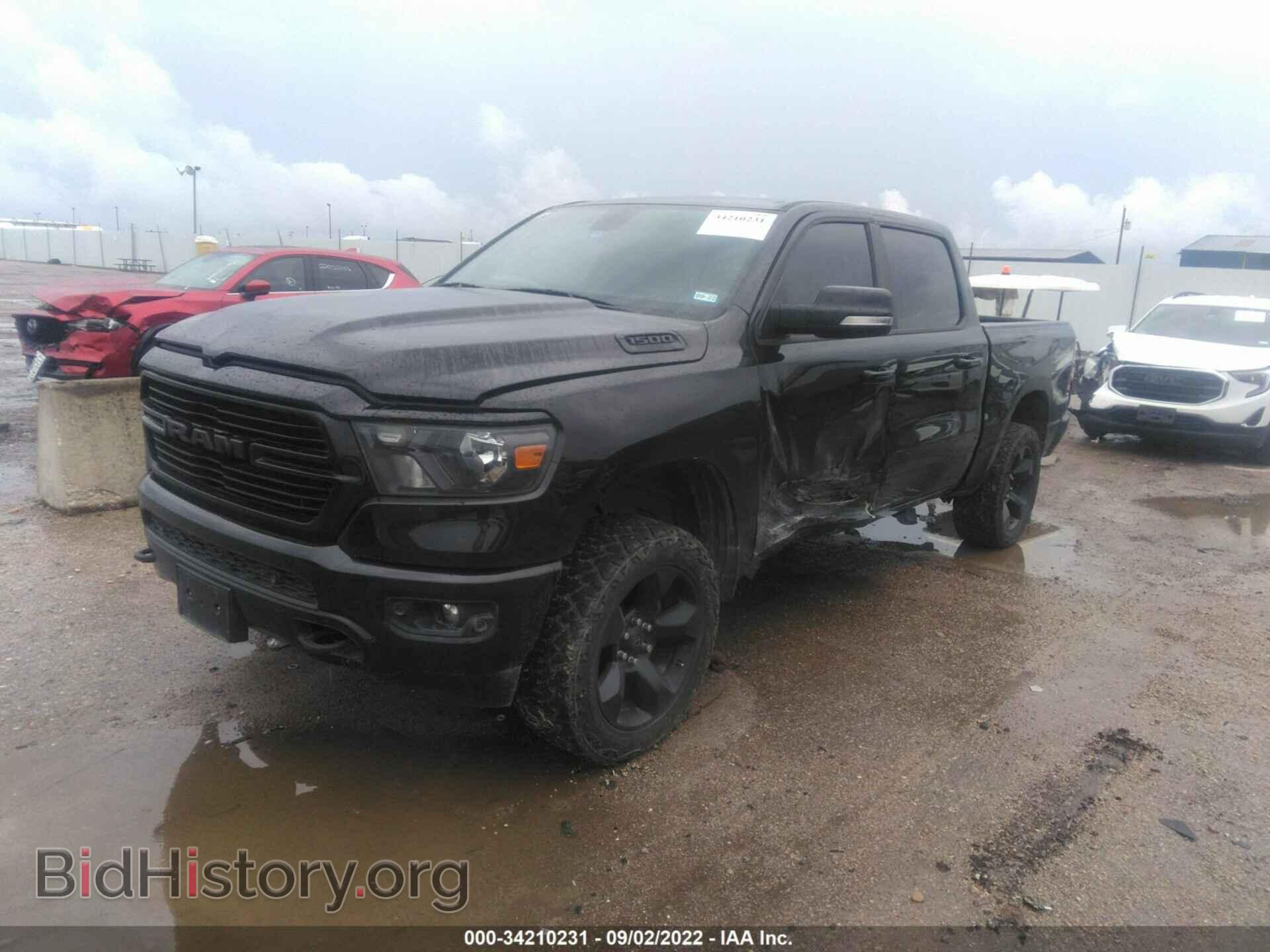 2019 RAM 1500 - VIN: 1C6SRFFT8KN688541 - Фото 2