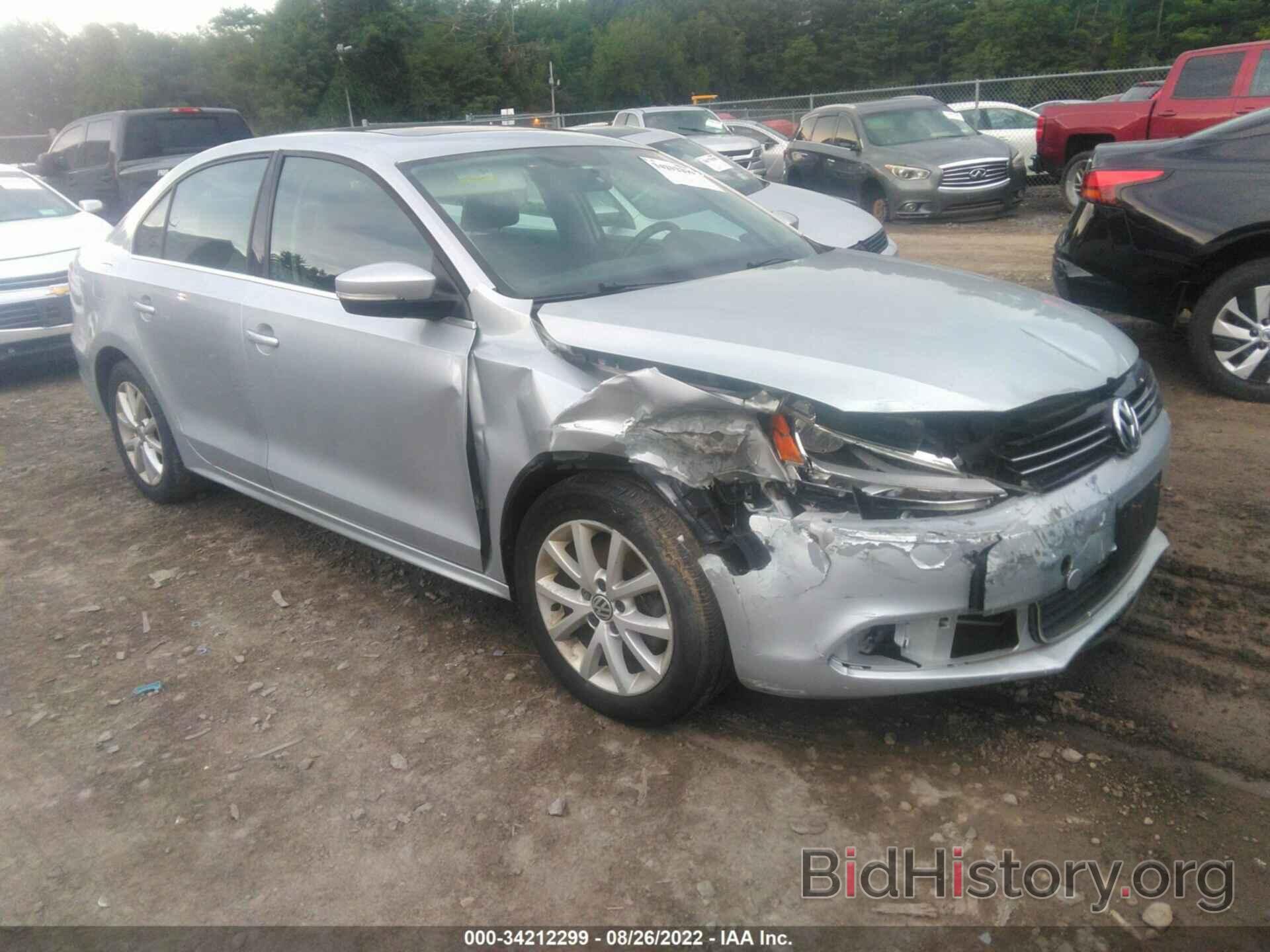 Photo 3VWD17AJ8EM423425 - VOLKSWAGEN JETTA SEDAN 2014