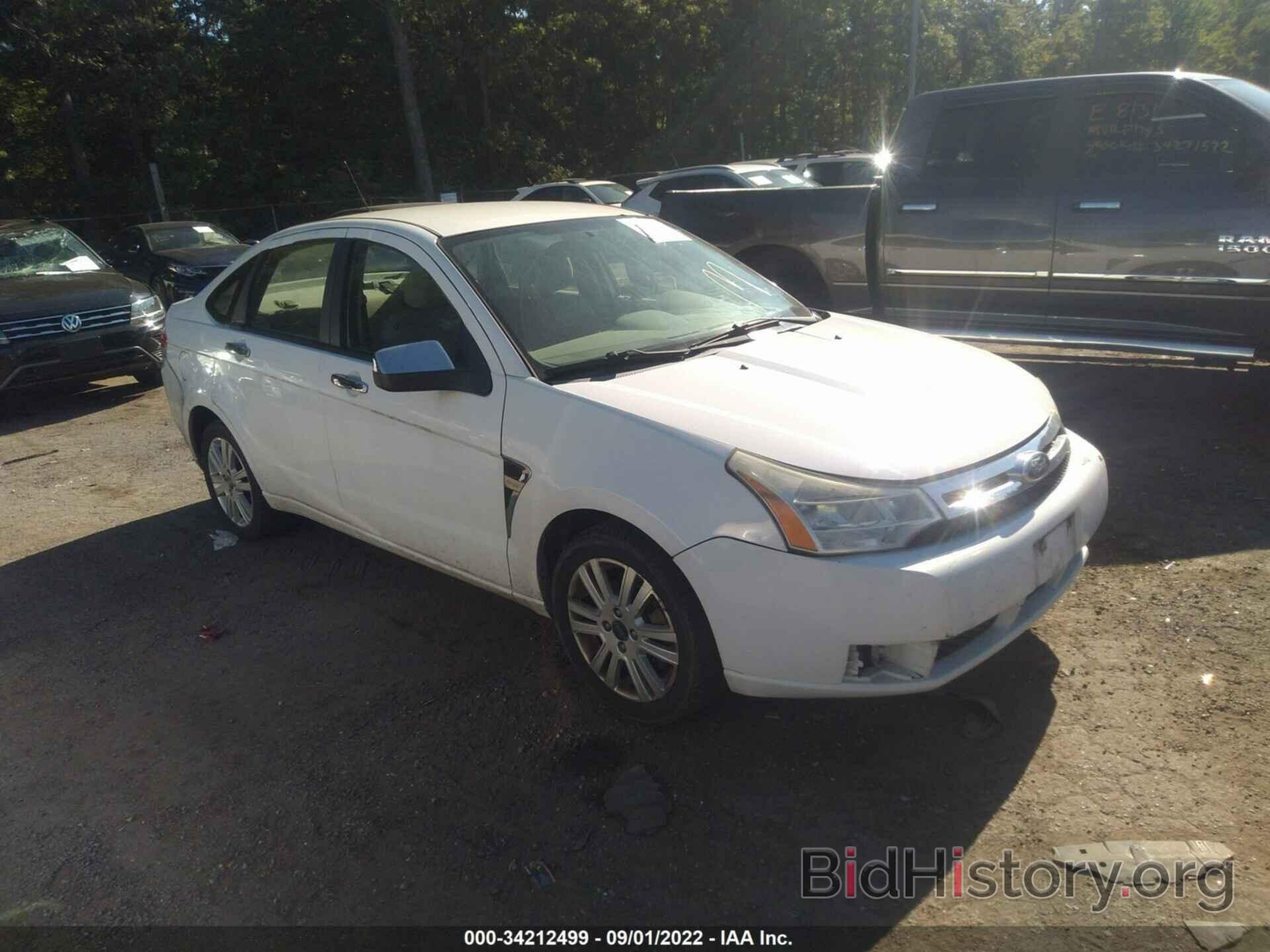 Photo 1FAHP35N98W106238 - FORD FOCUS 2008