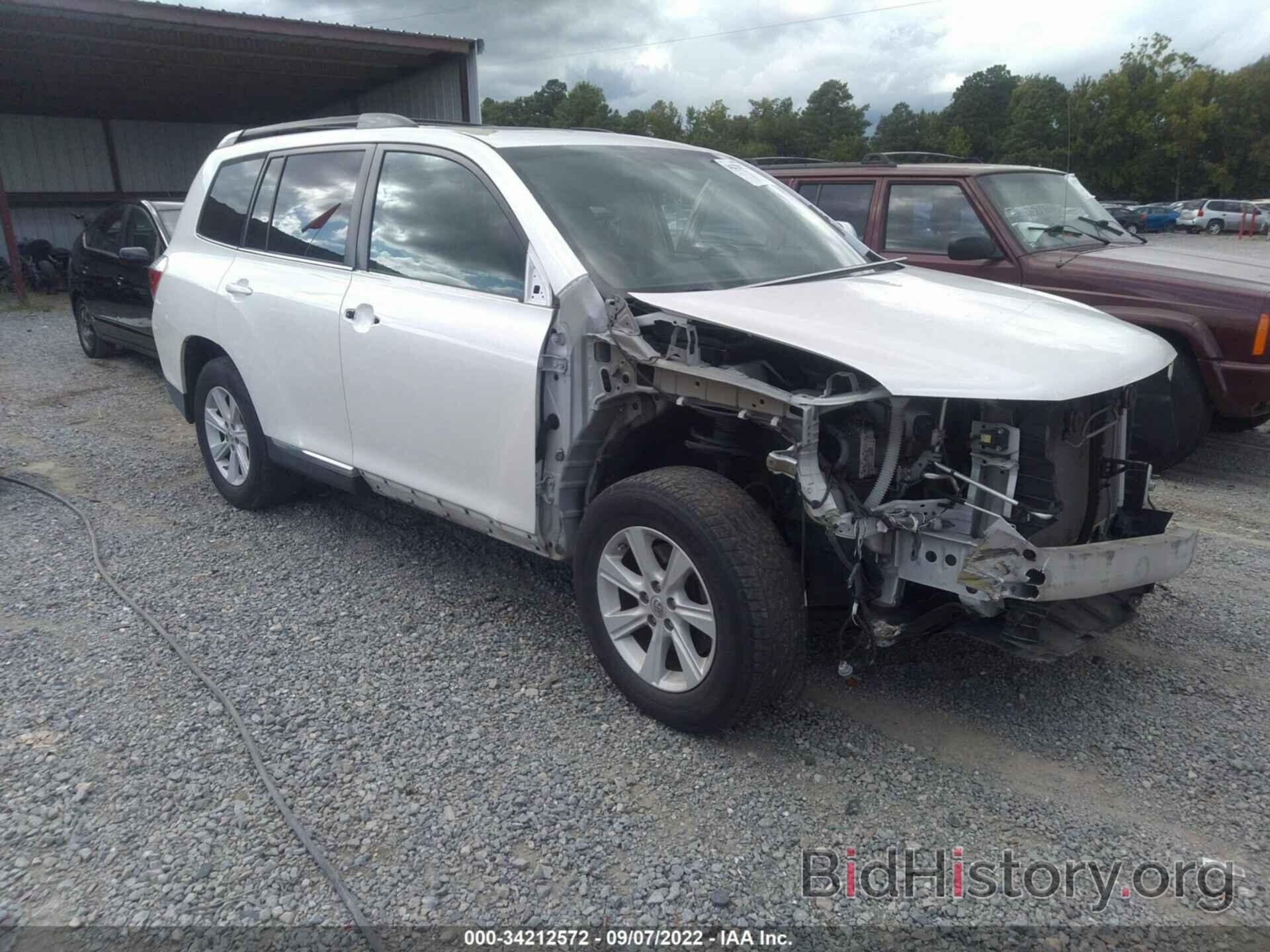 Photo 5TDBK3EH9DS261889 - TOYOTA HIGHLANDER 2013