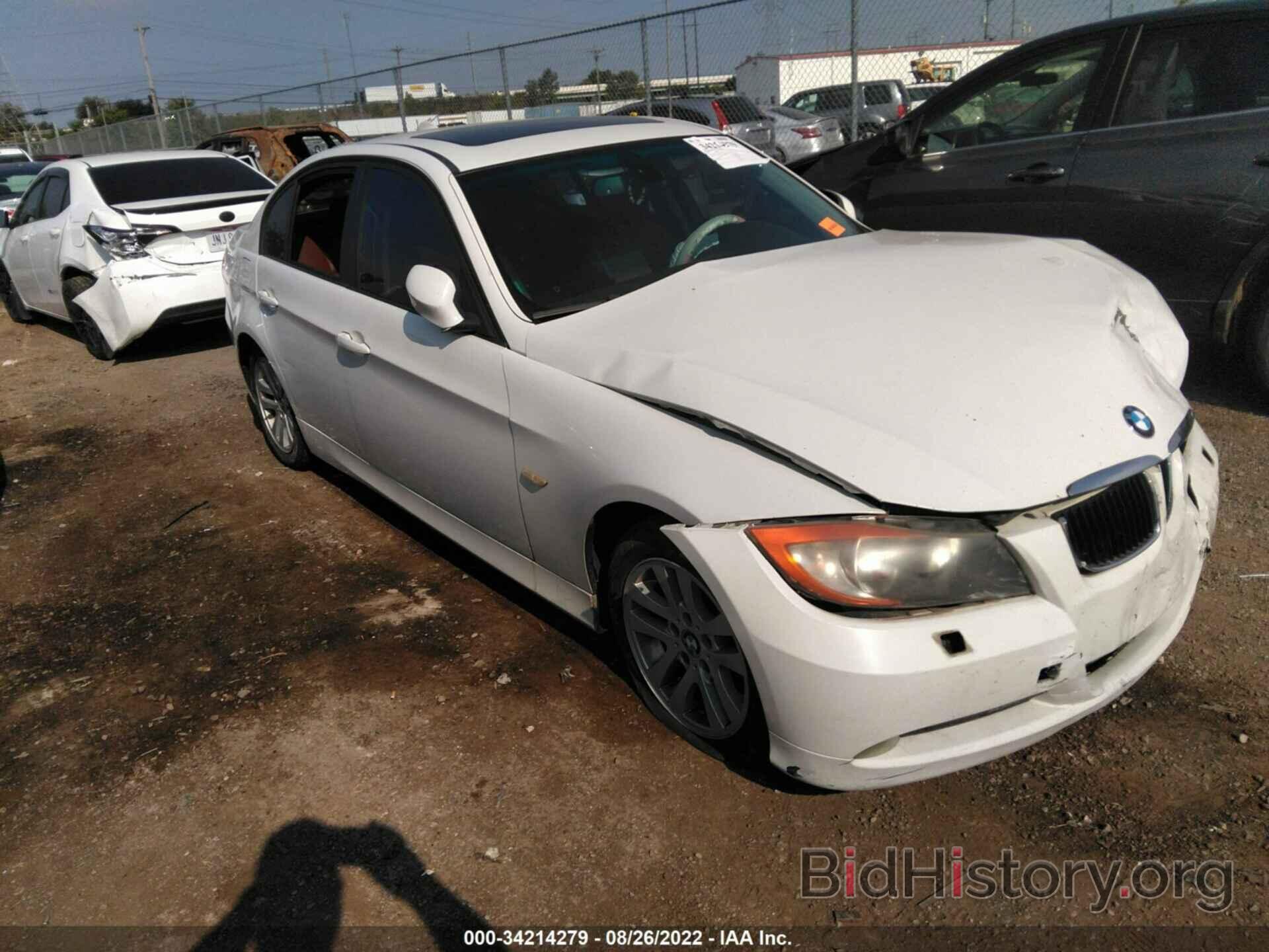 Photo WBAVC93537K033336 - BMW 3 SERIES 2007