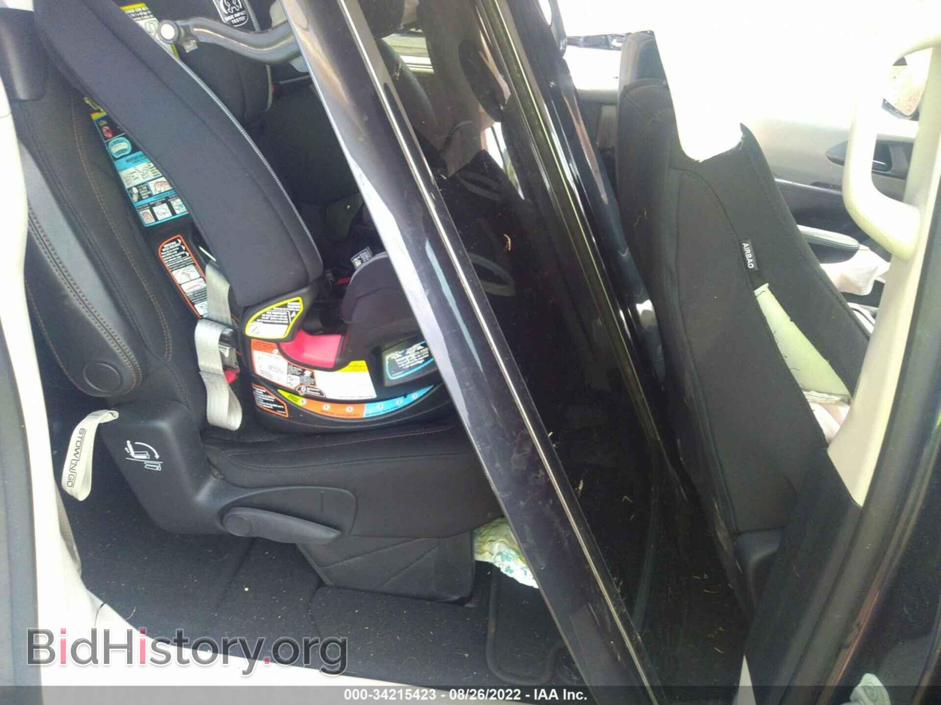 2020 CHRYSLER PACIFICA - VIN: 2C4RC1FG4LR135520 - Фото 8