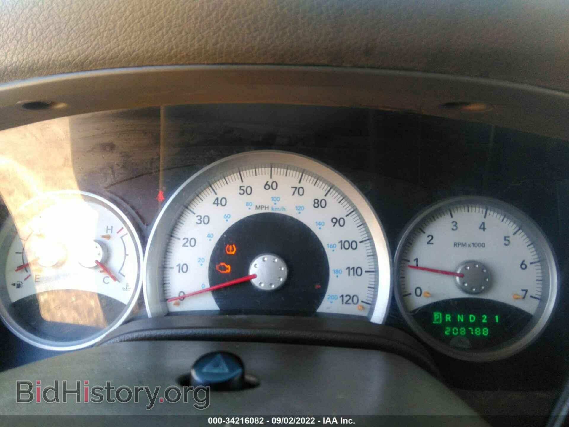 2008 DODGE DURANGO - VIN: 1D8HB48N28F128349 - Фото 7