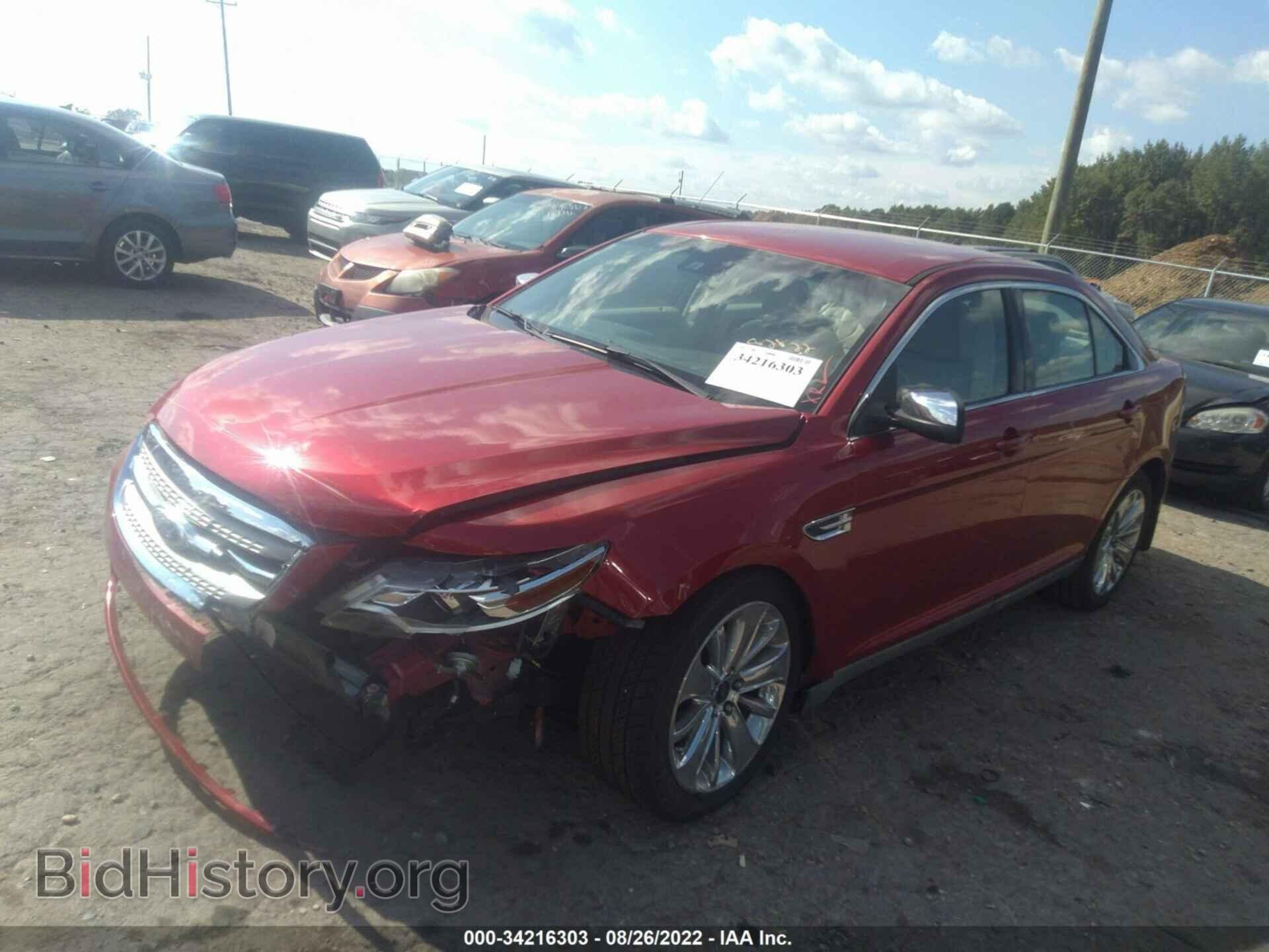 2011 FORD TAURUS - VIN: 1FAHP2FW0BG124727 - Фото 2