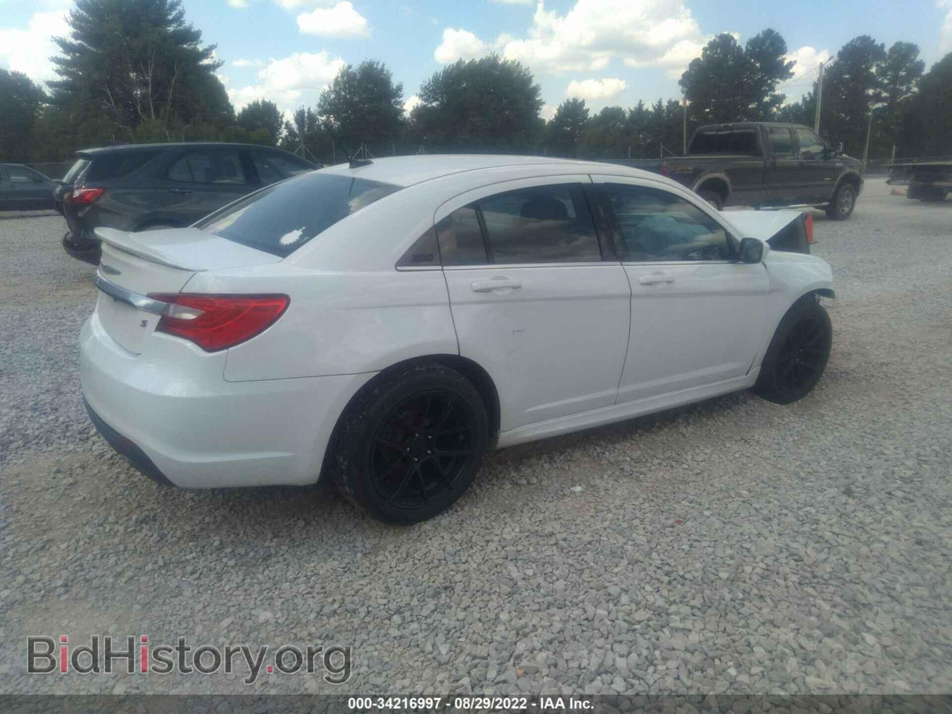 2013 CHRYSLER 200 - VIN: 1C3CCBCG8DN755175 - Фото 4