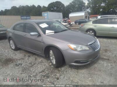2013 Chrysler 200 Touring, серебристый — VIN 1C3CCBBB1DN763351, IAAI