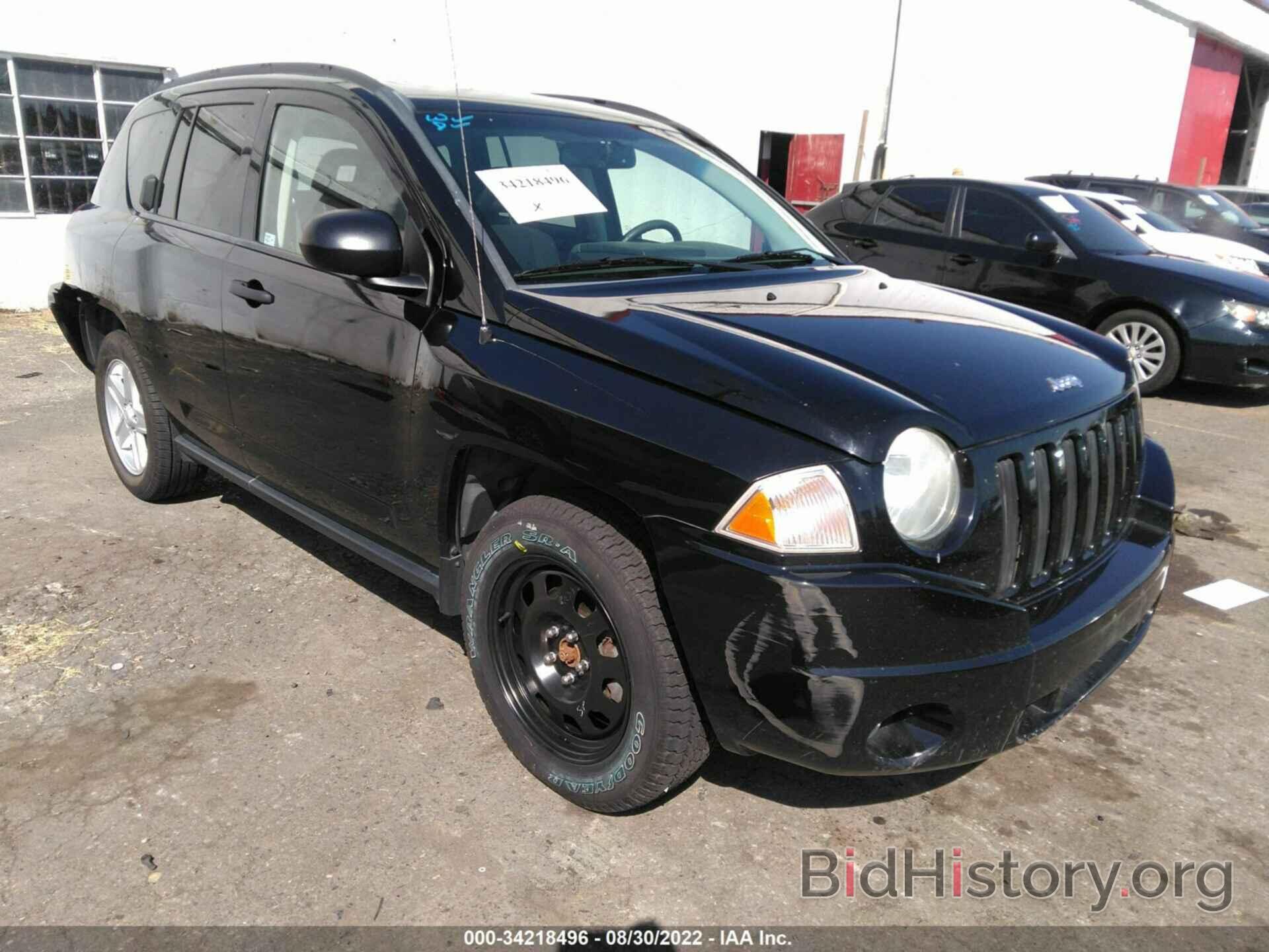 Фотография 1J8FF47W67D596950 - JEEP COMPASS 2007