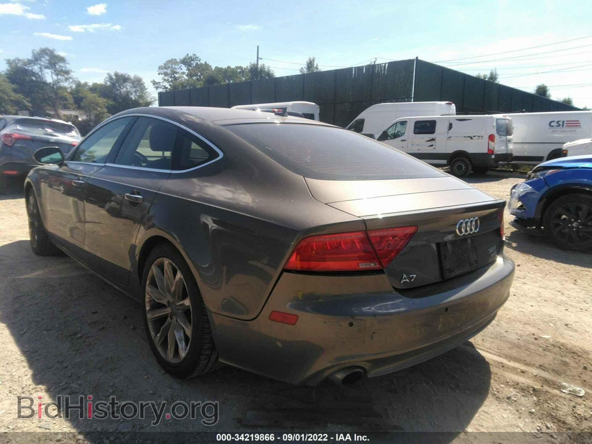 2013 AUDI A7 - VIN: WAUYGAFC2DN136724 - Фото 3