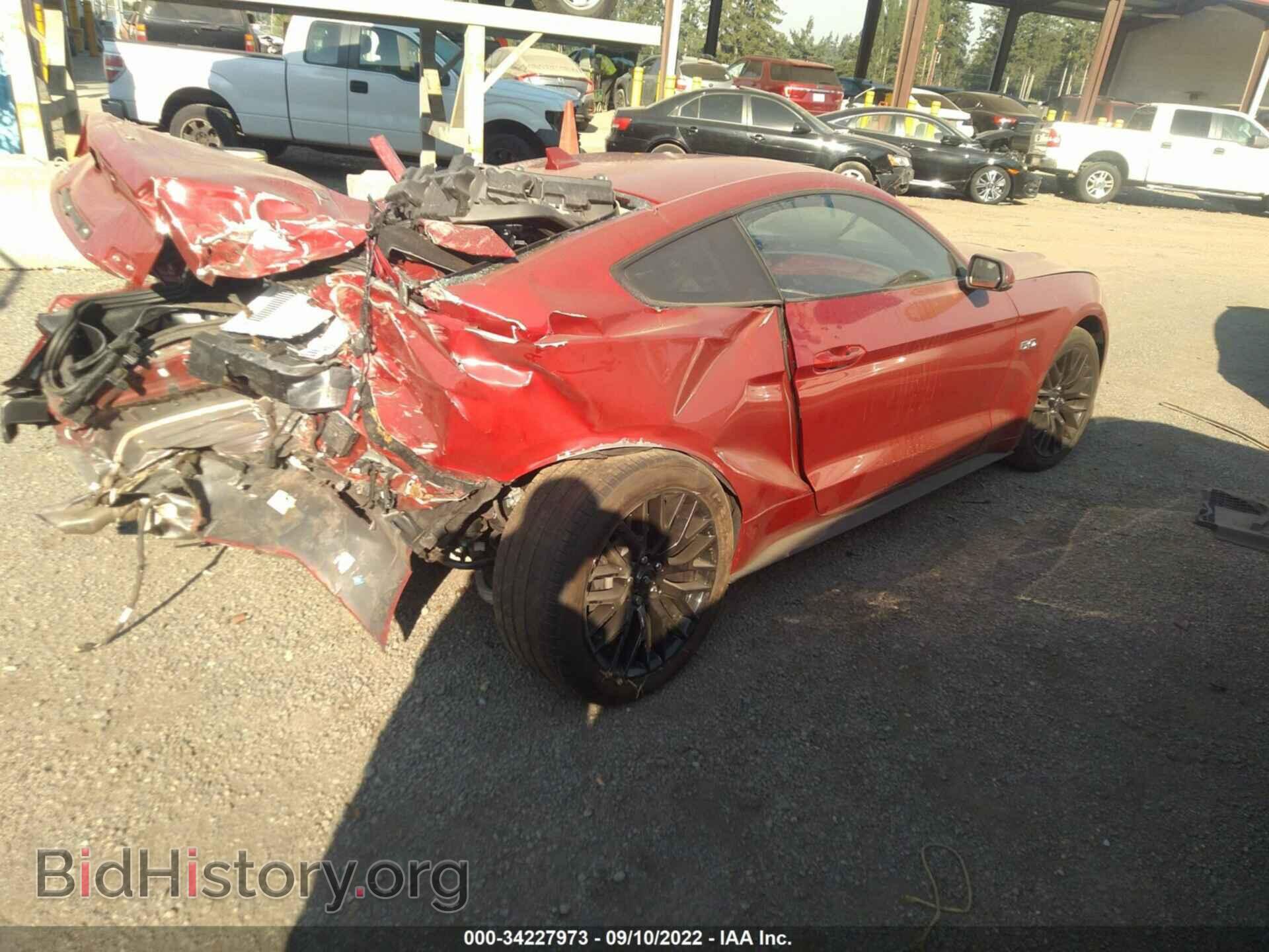 2021 FORD MUSTANG - VIN: 1FA6P8CF1M5117556 - Фото 4