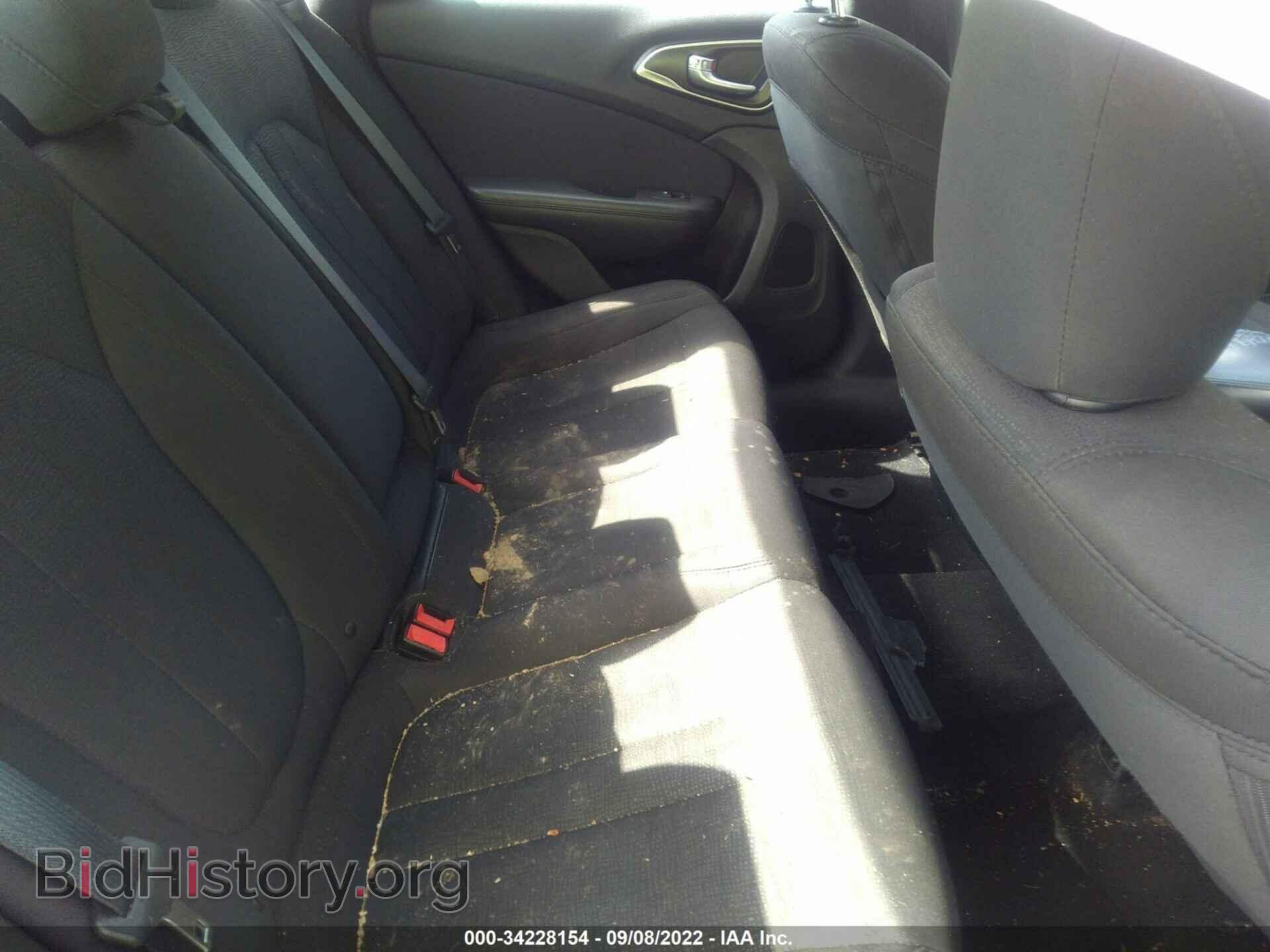 2016 CHRYSLER 200 - VIN: 1C3CCCAB0GN101921 - Фото 8