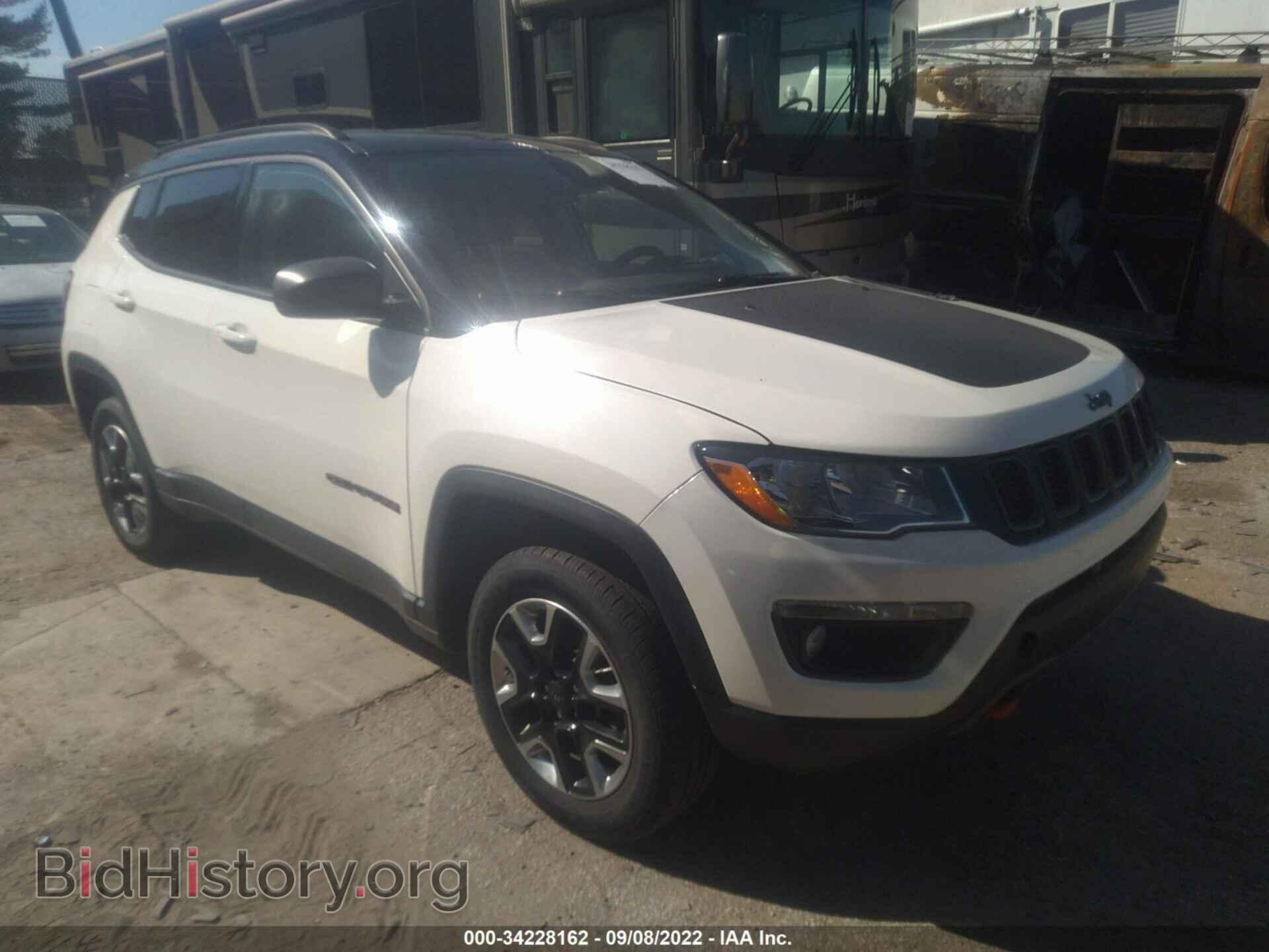 Фотография 3C4NJDDB3JT451448 - JEEP COMPASS 2018