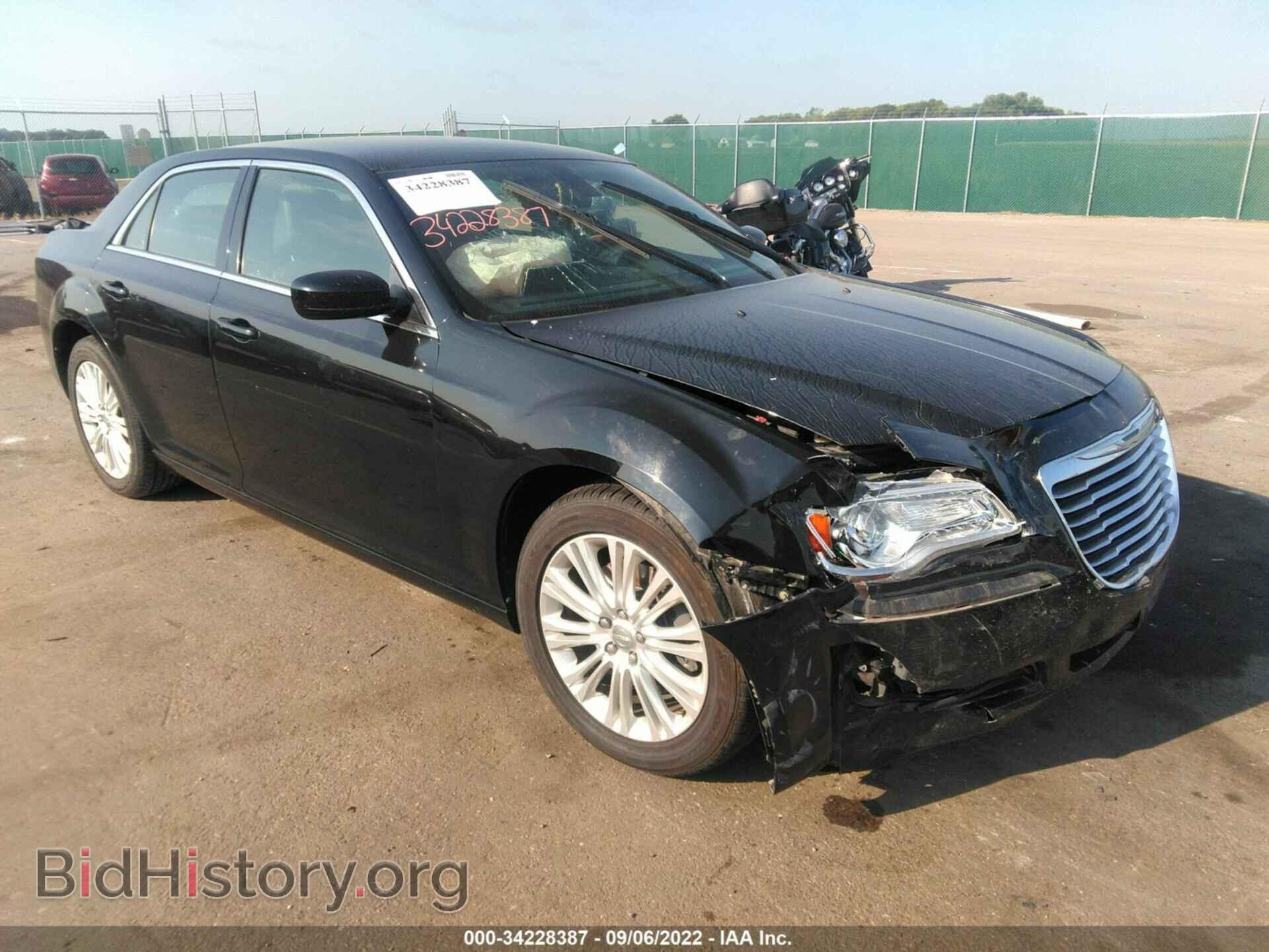 Фотография 2C3CCARG5EH381295 - CHRYSLER 300 2014