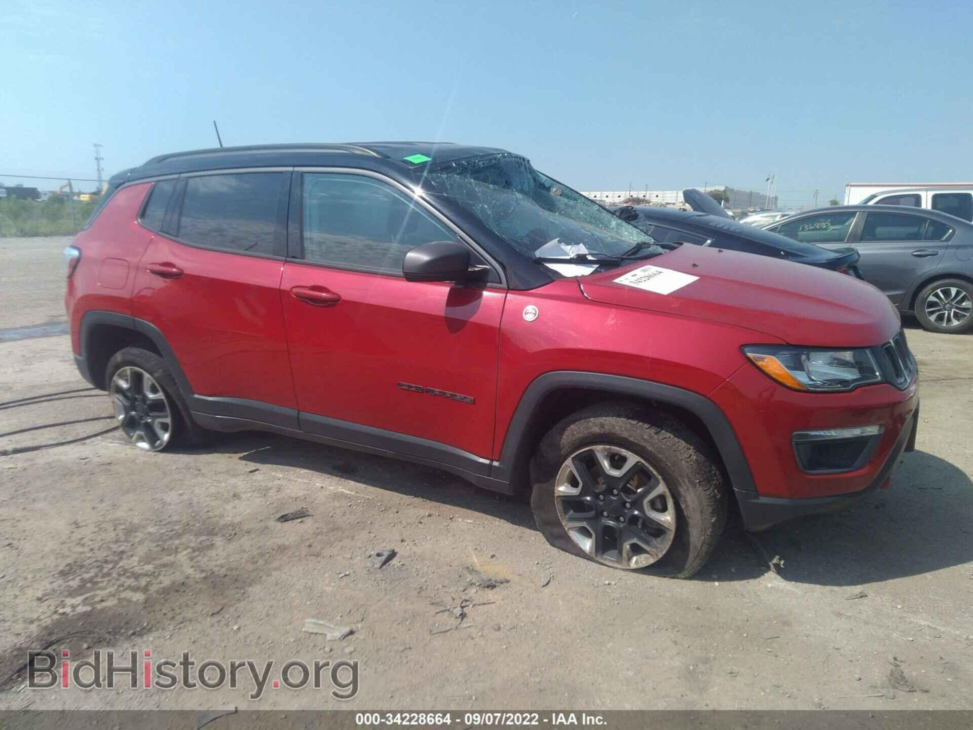 Фотография 3C4NJDDB1JT467194 - JEEP COMPASS 2018