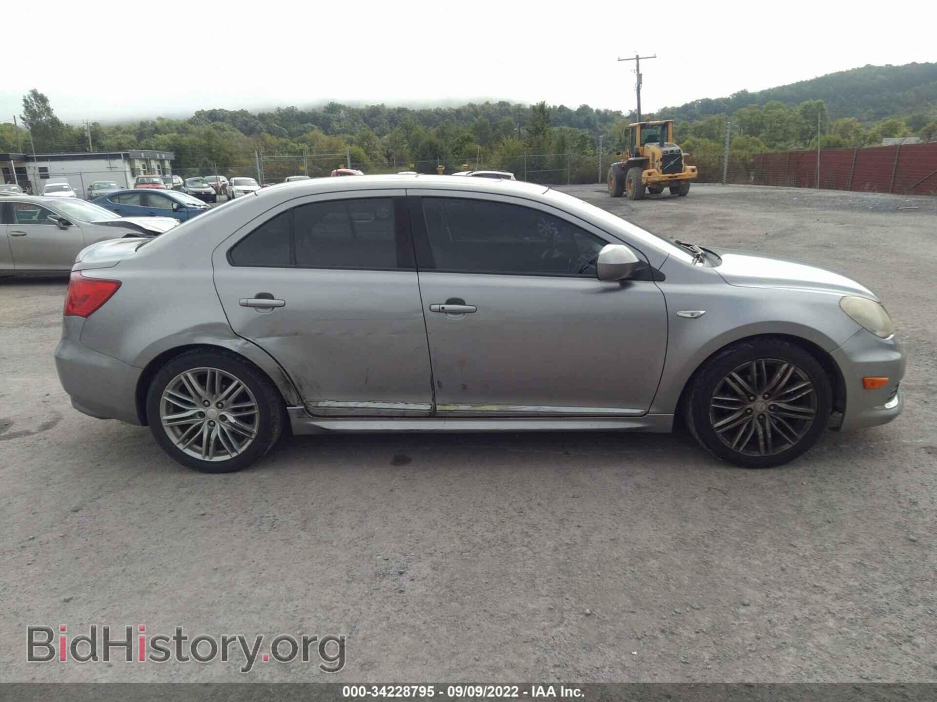 2012 SUZUKI KIZASHI - VIN: JS2RF9A6XC6100076 - Photo 6