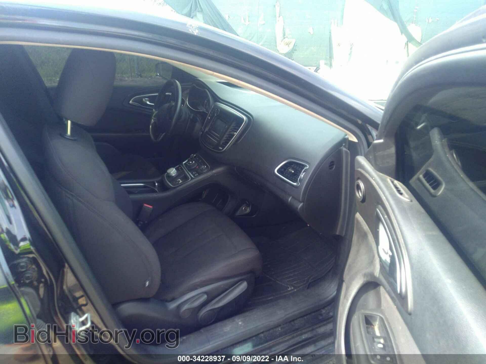 2016 CHRYSLER 200 - VIN: 1C3CCCAB0GN137236 - Фото 5