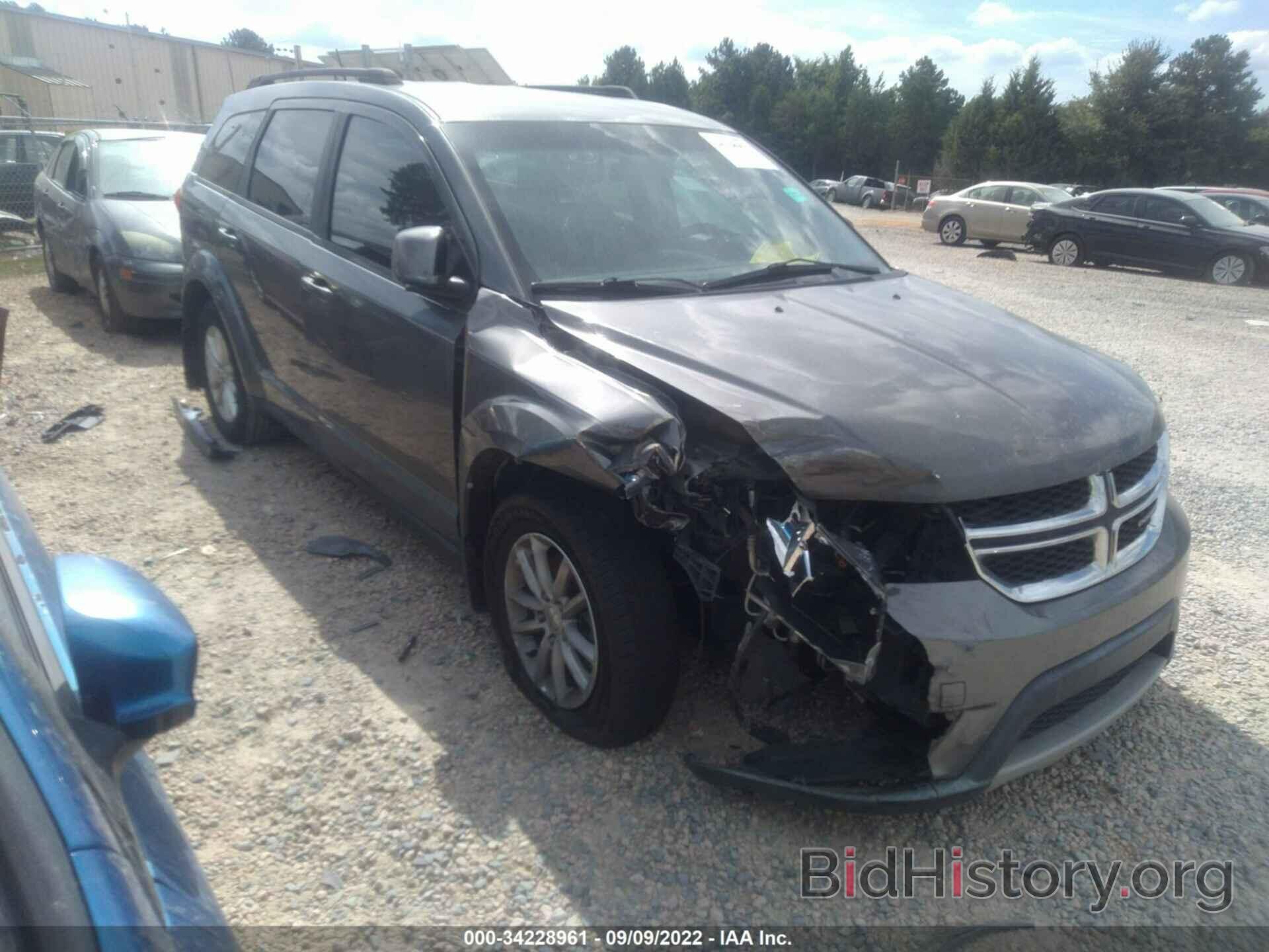 Photo 3C4PDCBGXDT560857 - DODGE JOURNEY 2013