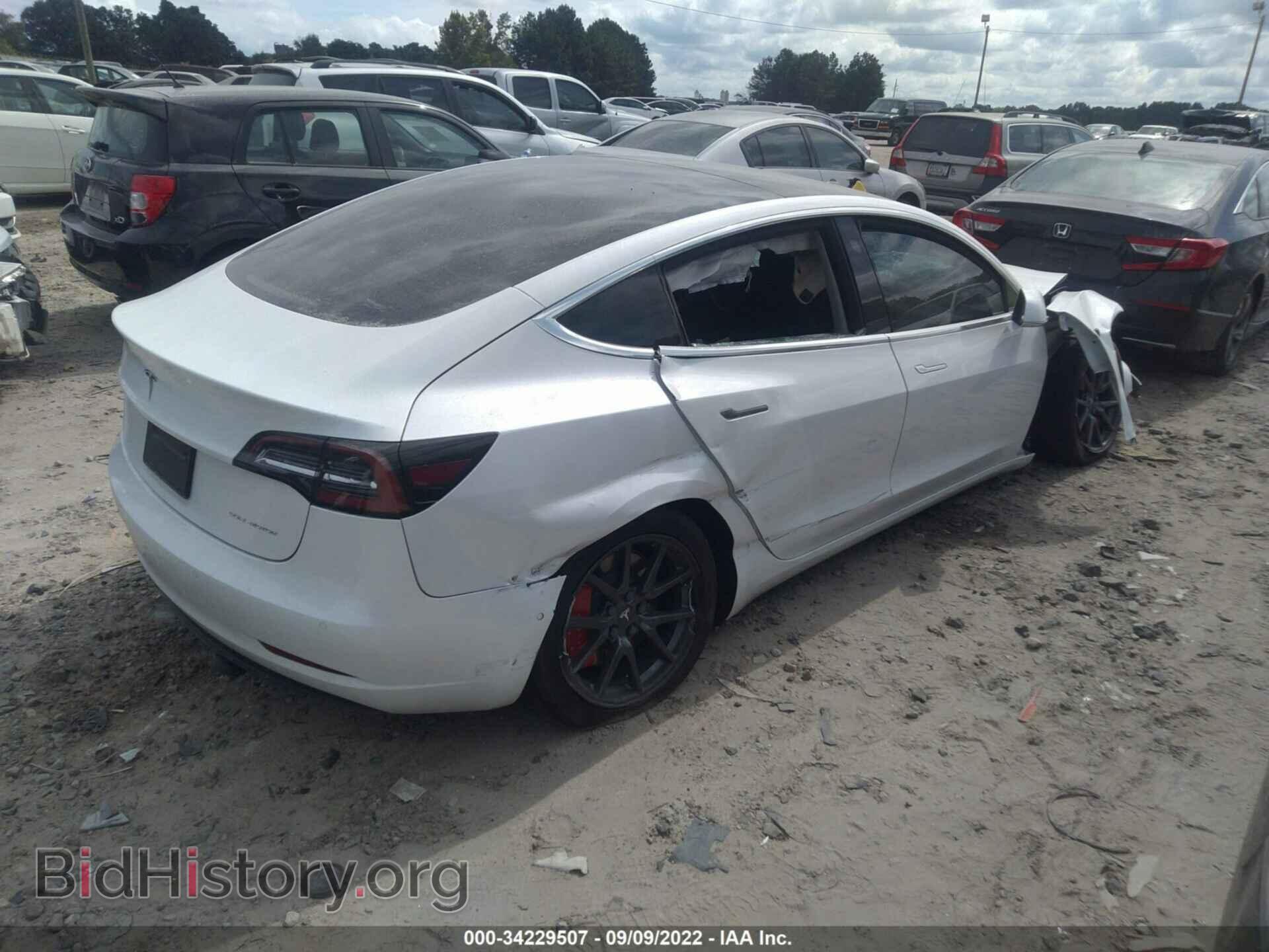 2019 TESLA MODEL 3 - VIN: 5YJ3E1EB9KF493986 - Фото 4