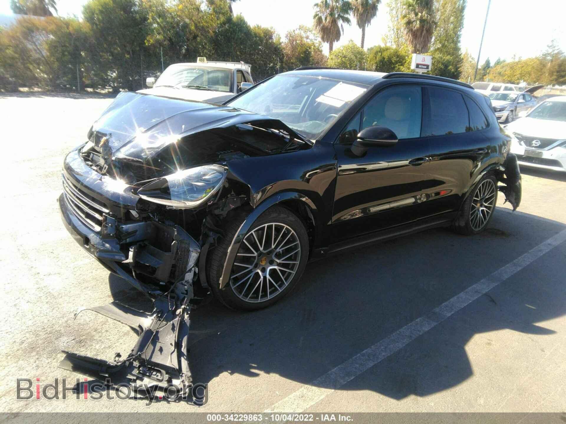 2021 PORSCHE CAYENNE - VIN: WP1AA2AY7MDA01502 - Photo 2