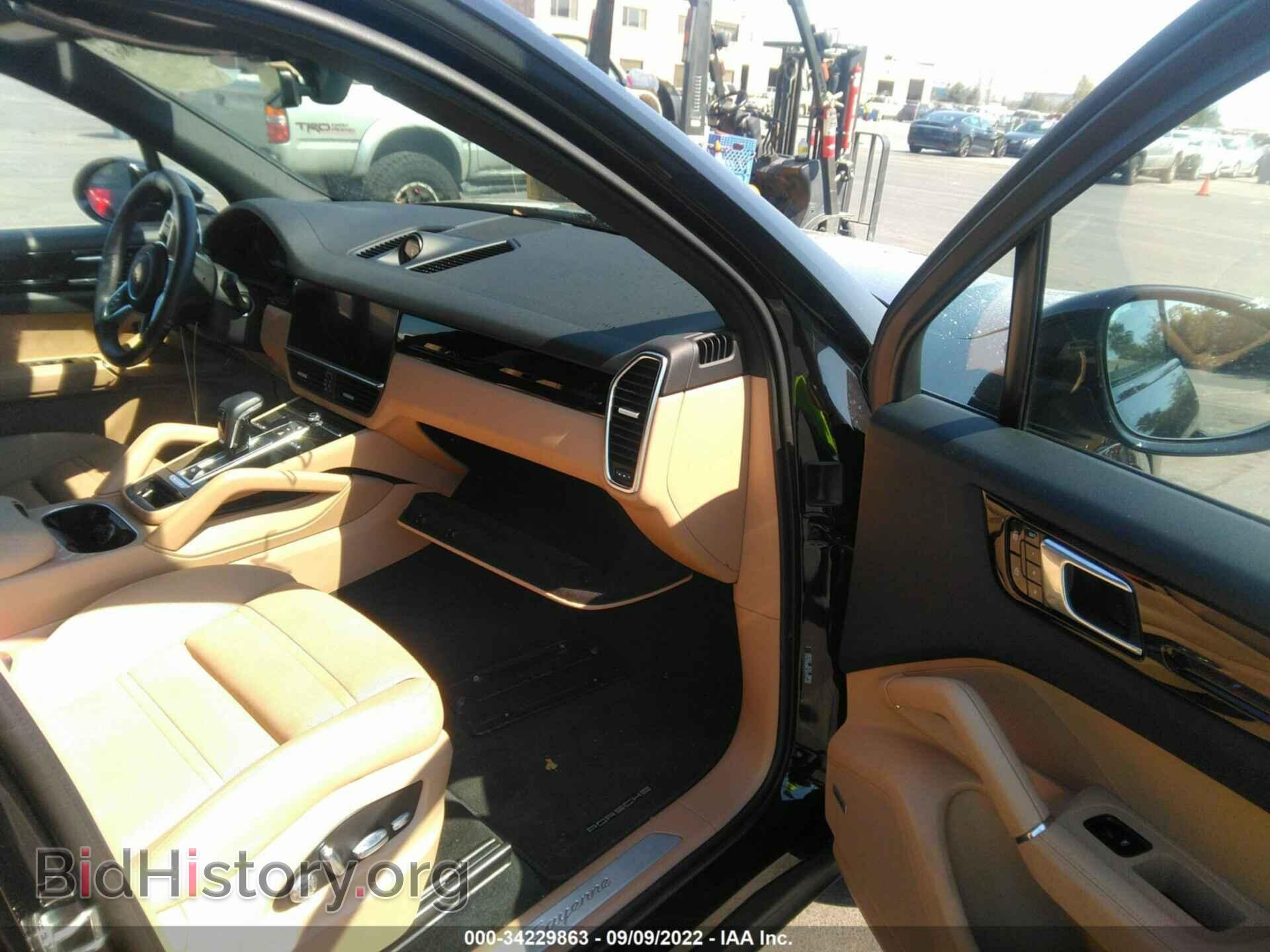 2021 PORSCHE CAYENNE - VIN: WP1AA2AY7MDA01502 - Photo 5