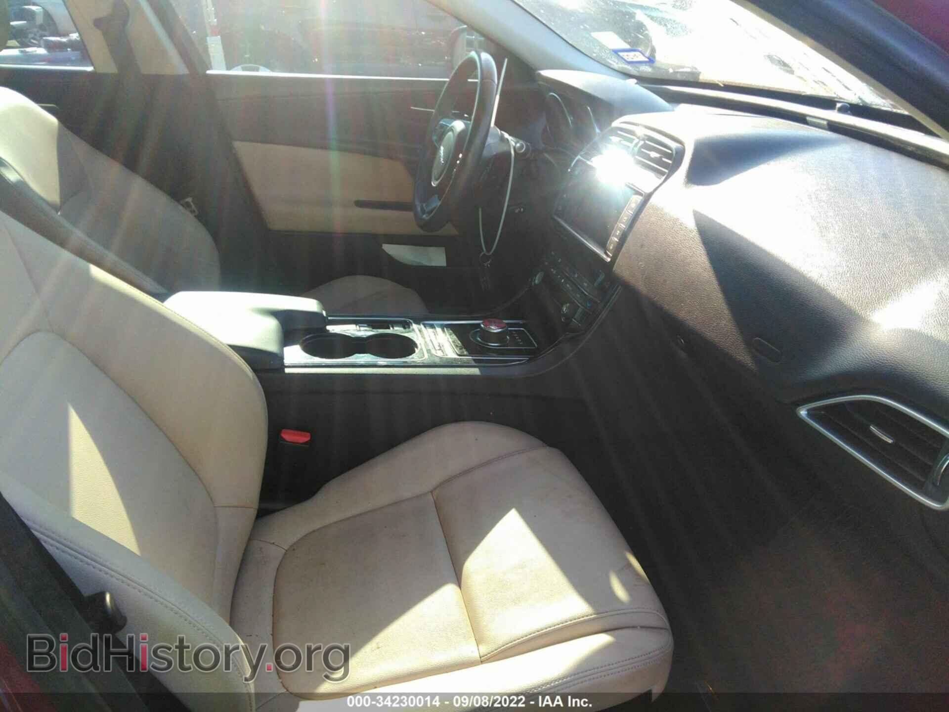 2017 JAGUAR XE - VIN: SAJAR4BG1HA975478 - Фото 5