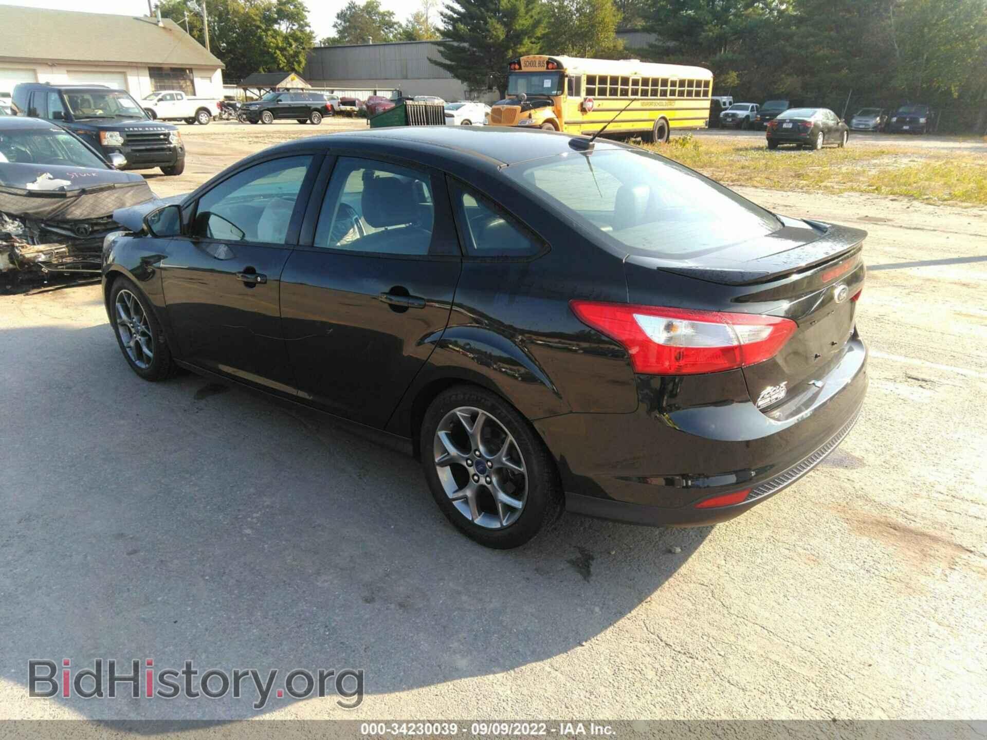 2014 FORD FOCUS - VIN: 1FADP3F28EL240061 - Фото 3