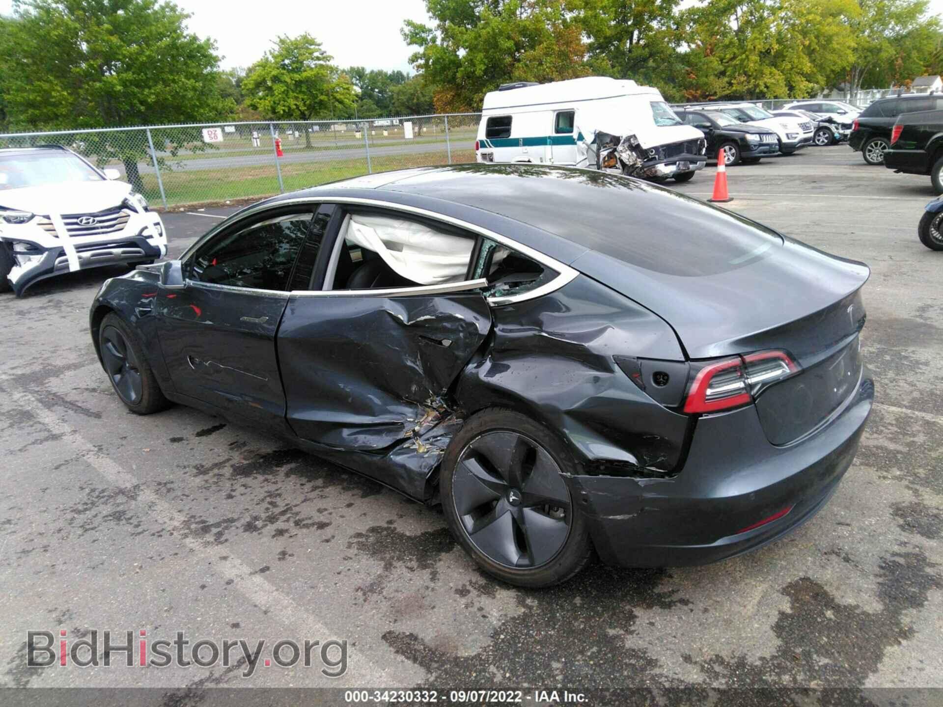 2018 TESLA MODEL 3 - VIN: 5YJ3E1EB5JF066142 - Фото 3