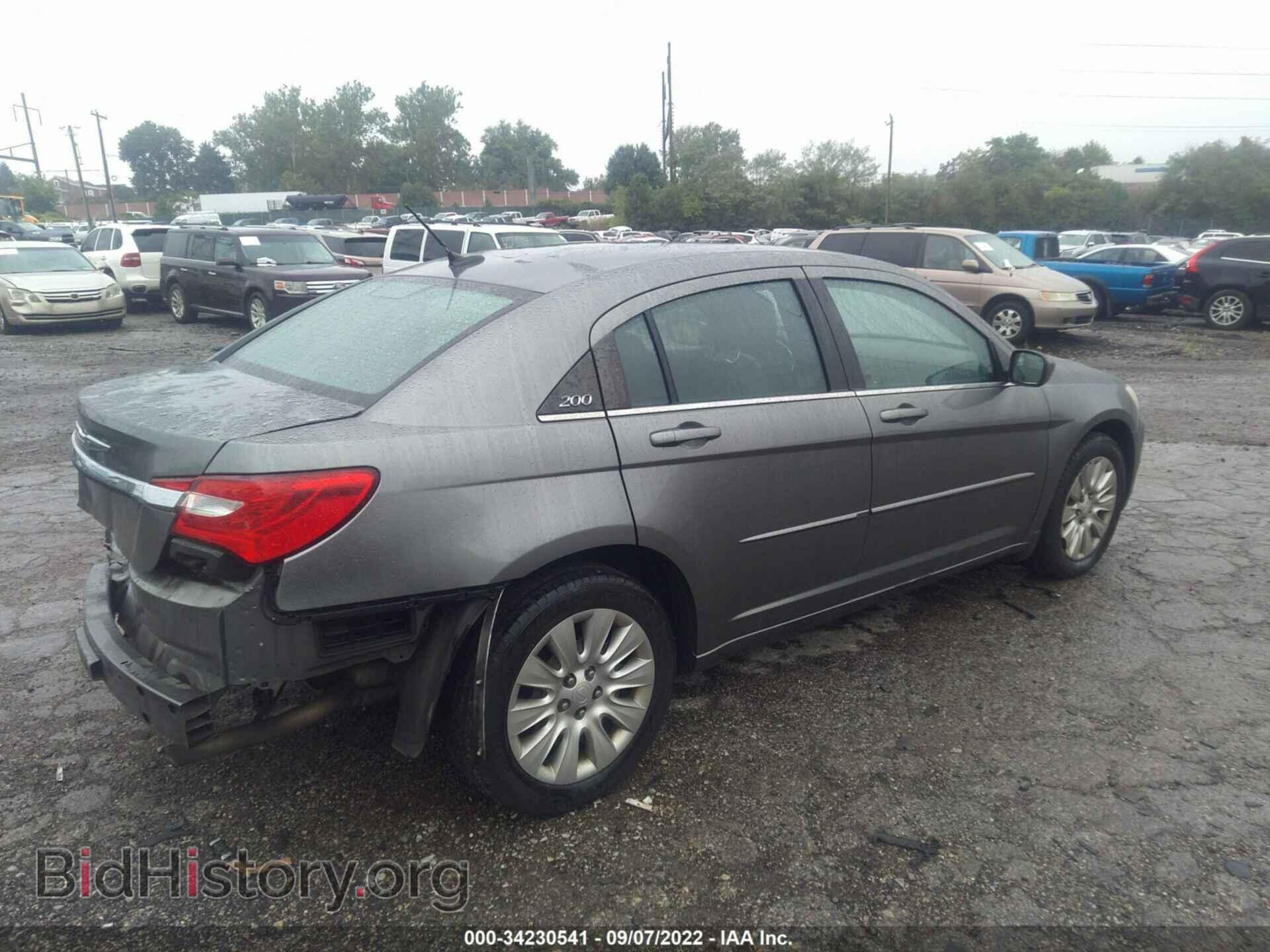 2013 CHRYSLER 200 - VIN: 1C3CCBAB3DN611539 - Фото 4