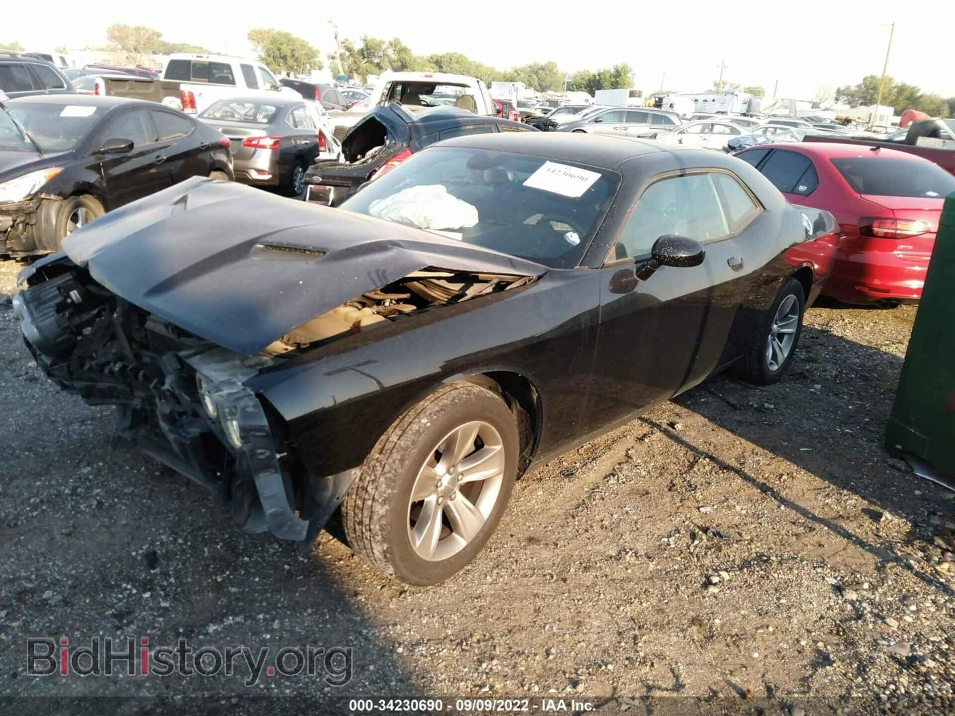2016 DODGE CHALLENGER - VIN: 2C3CDZAG1GH284105 - Photo 2
