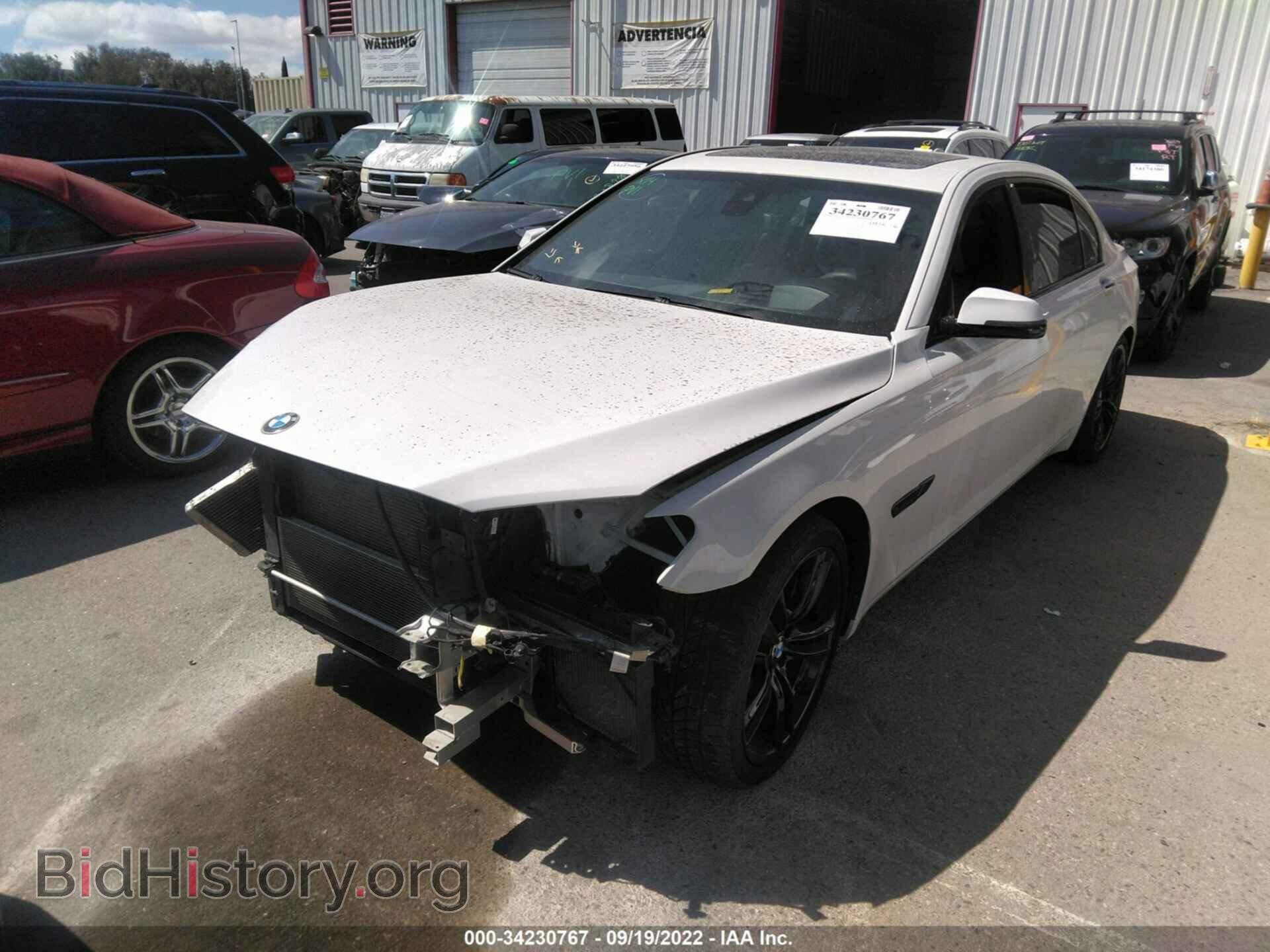 2014 BMW 7 SERIES - VIN: WBAYE8C51ED134393 - Фото 2