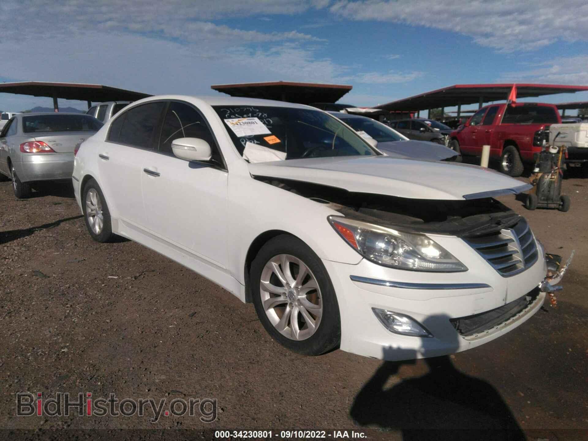 Photo KMHGC4DD9CU179013 - HYUNDAI GENESIS 2012