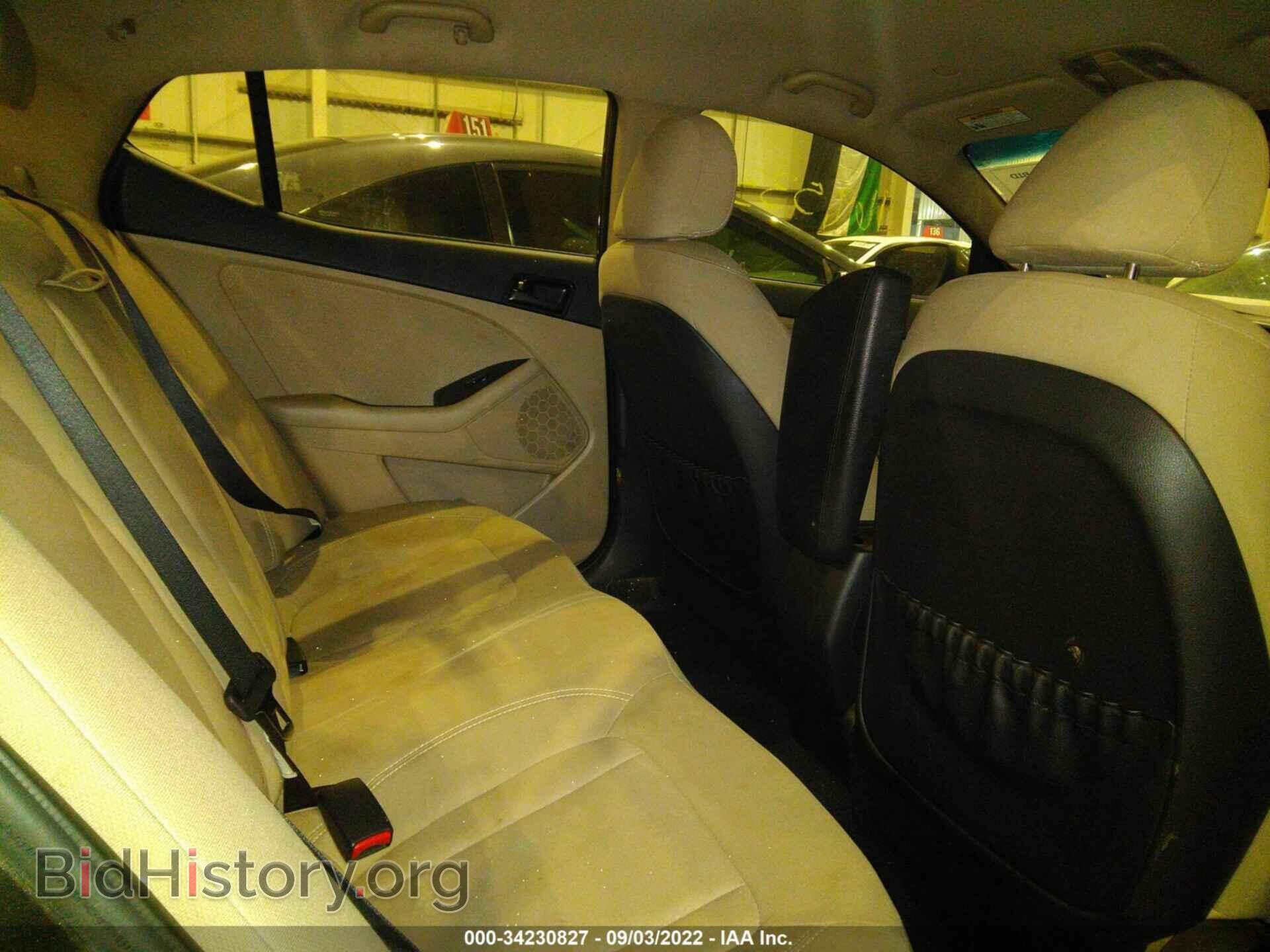 2011 KIA OPTIMA - VIN: 00AGM4A72B5162379 - Фото 8
